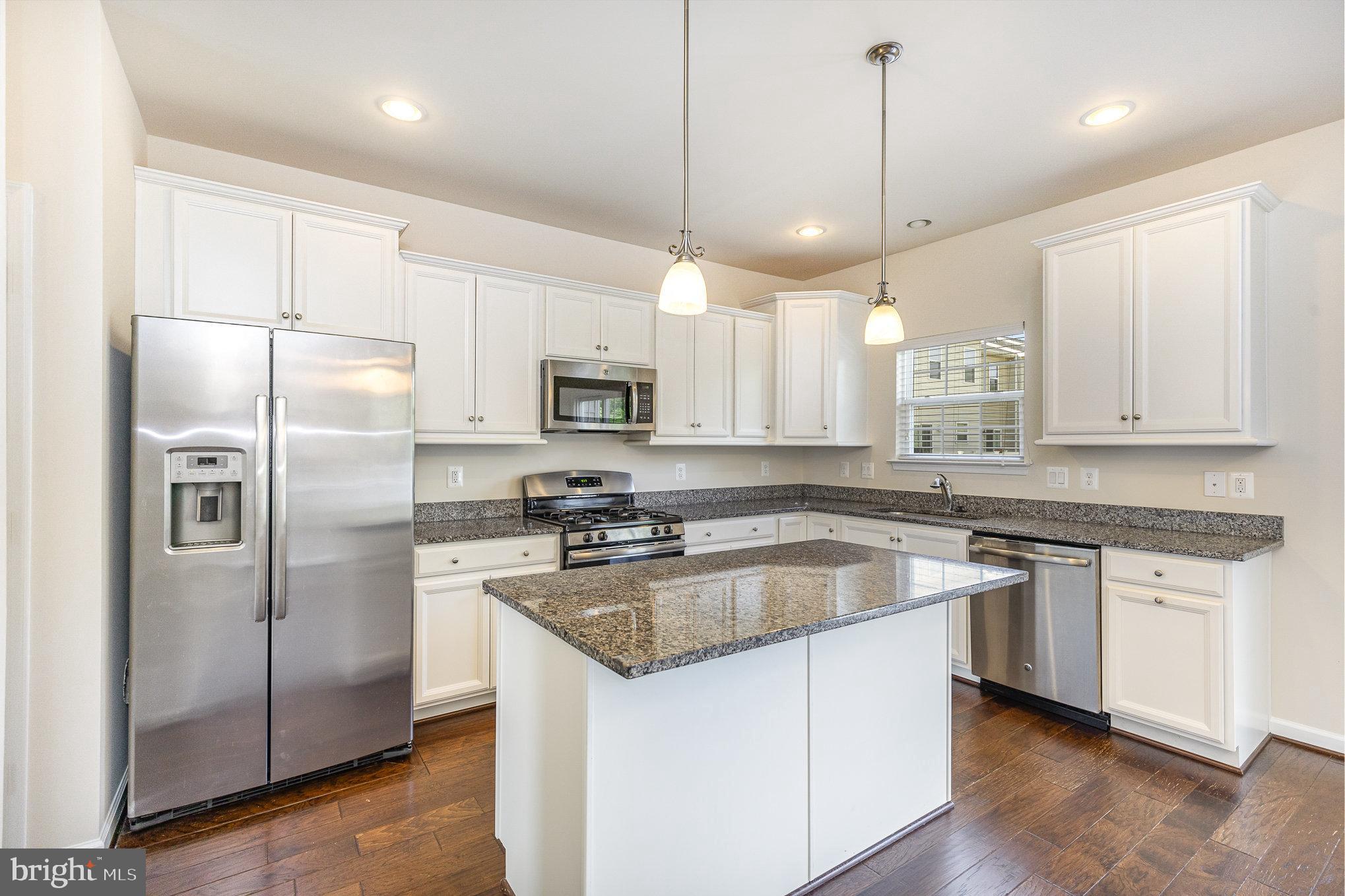 RAPPAHANNOCK LANDING - Residential Lease