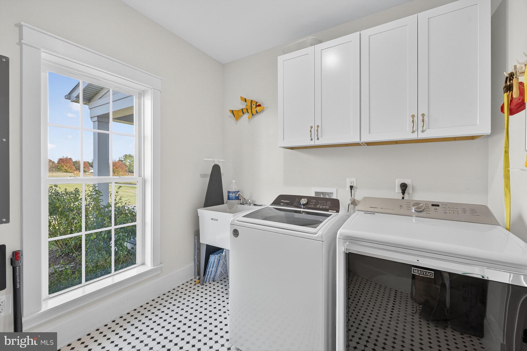 APPLETON FARM ESTATES - Residential