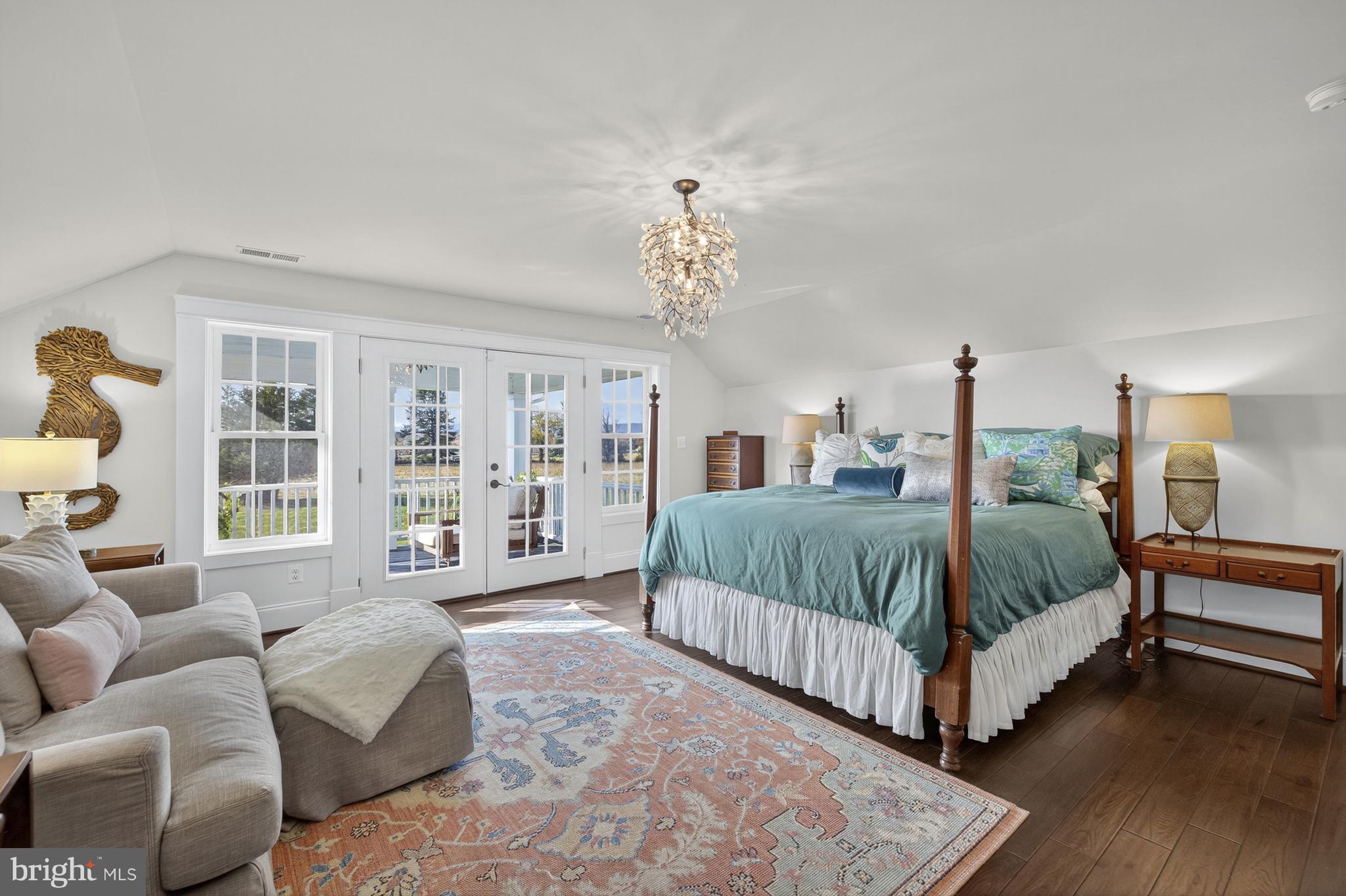 APPLETON FARM ESTATES - Residential