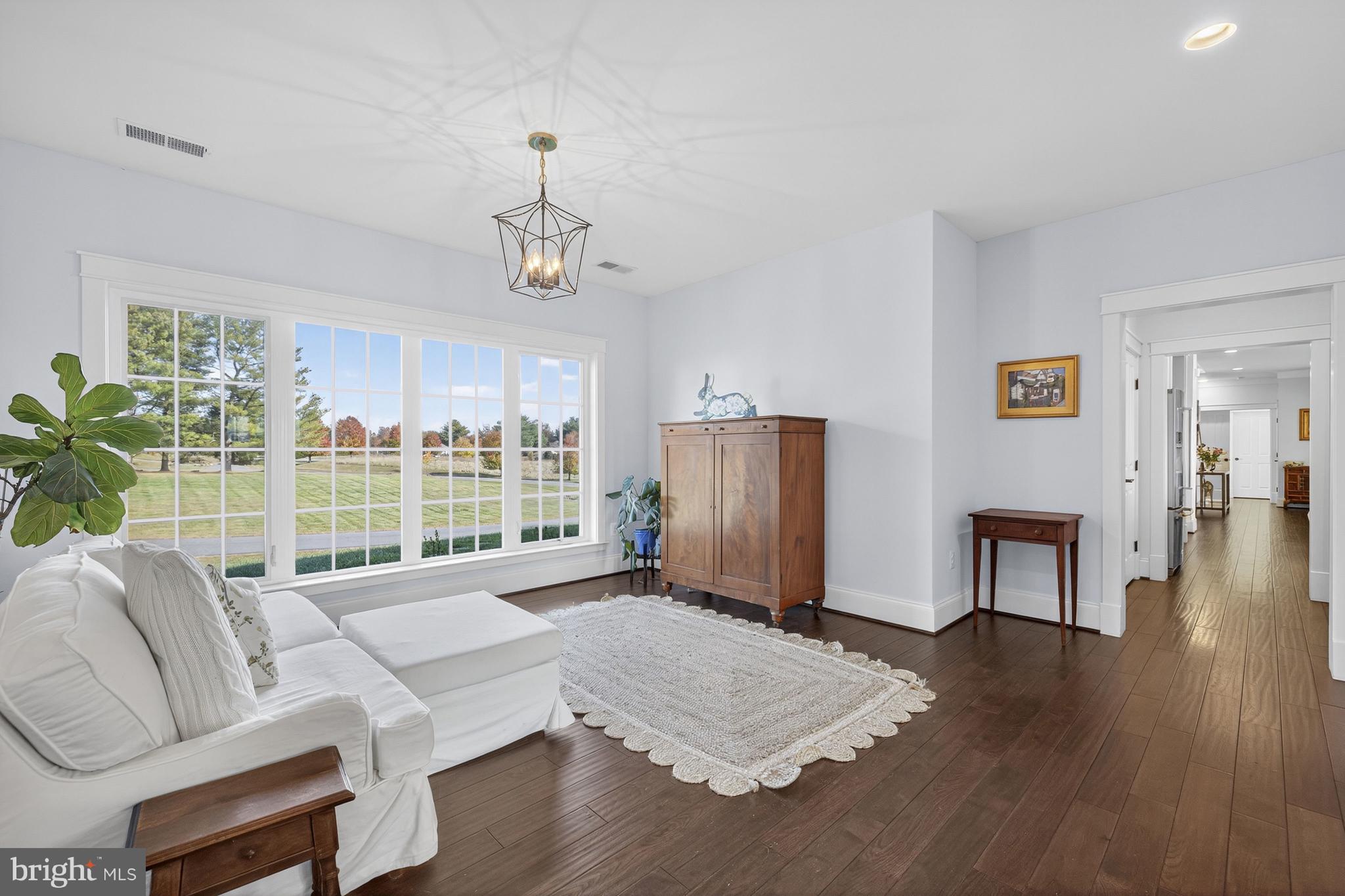 APPLETON FARM ESTATES - Residential