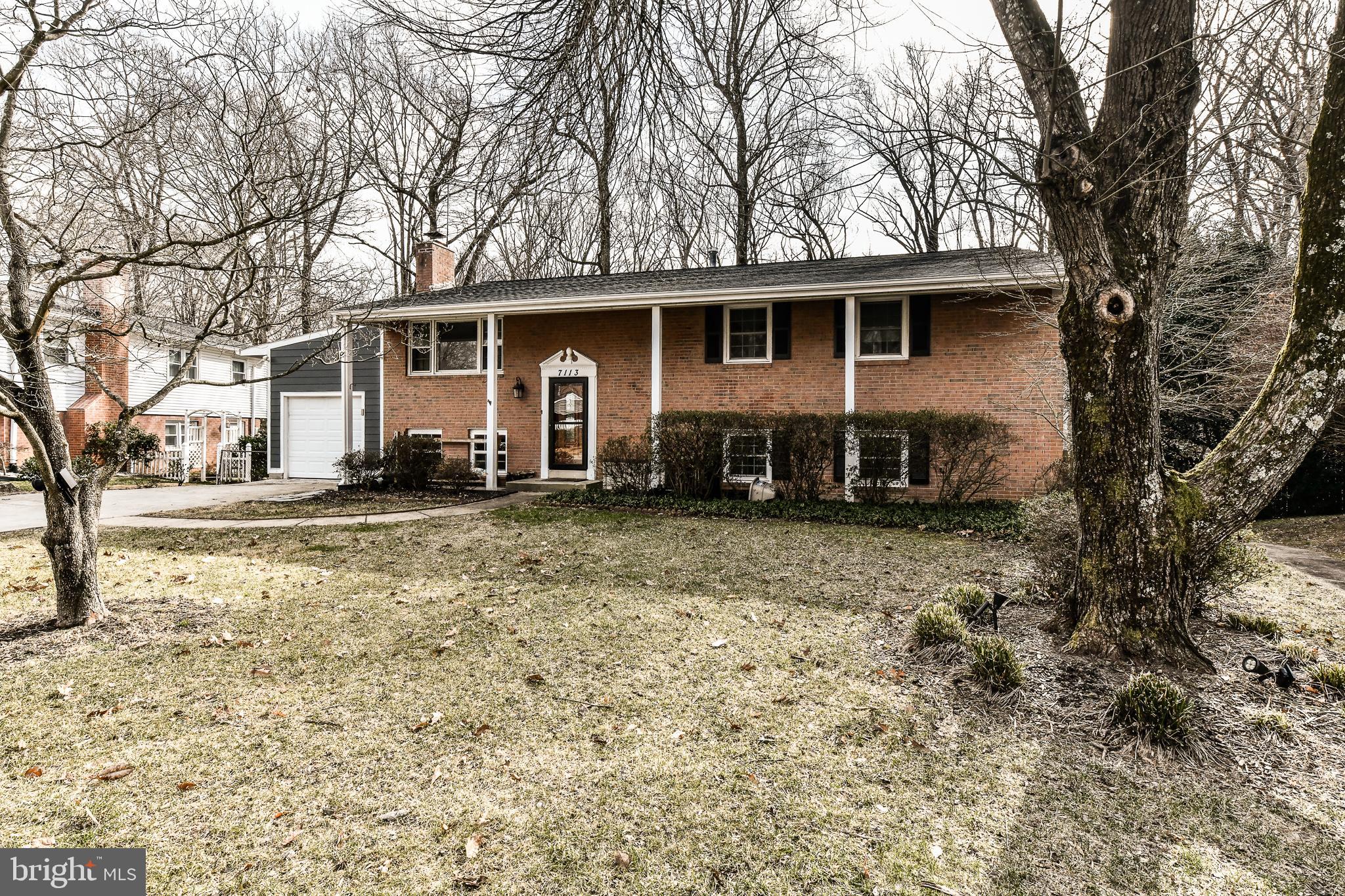 ROLLING VALLEY - Residential Lease