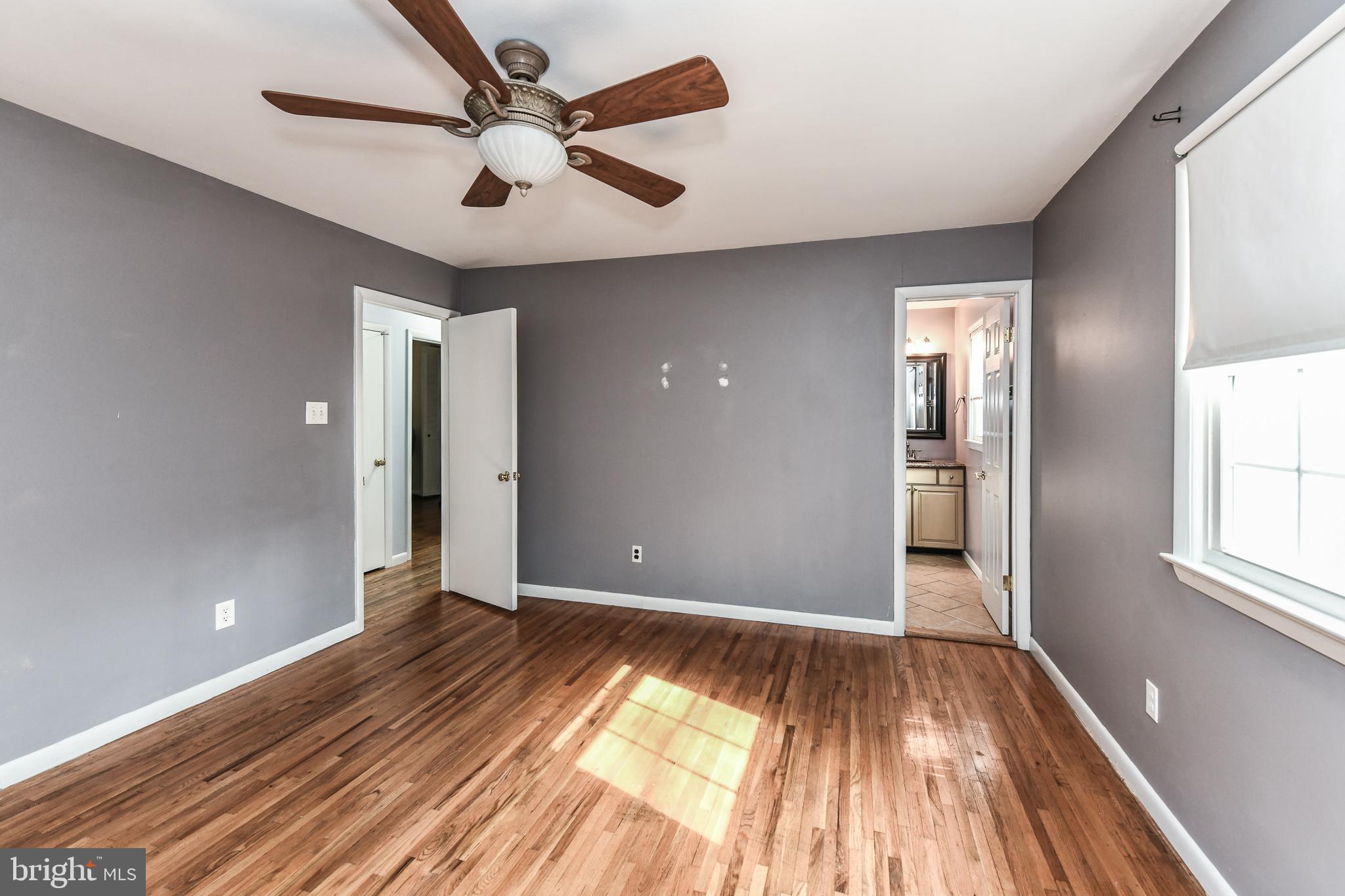 ROLLING VALLEY - Residential Lease