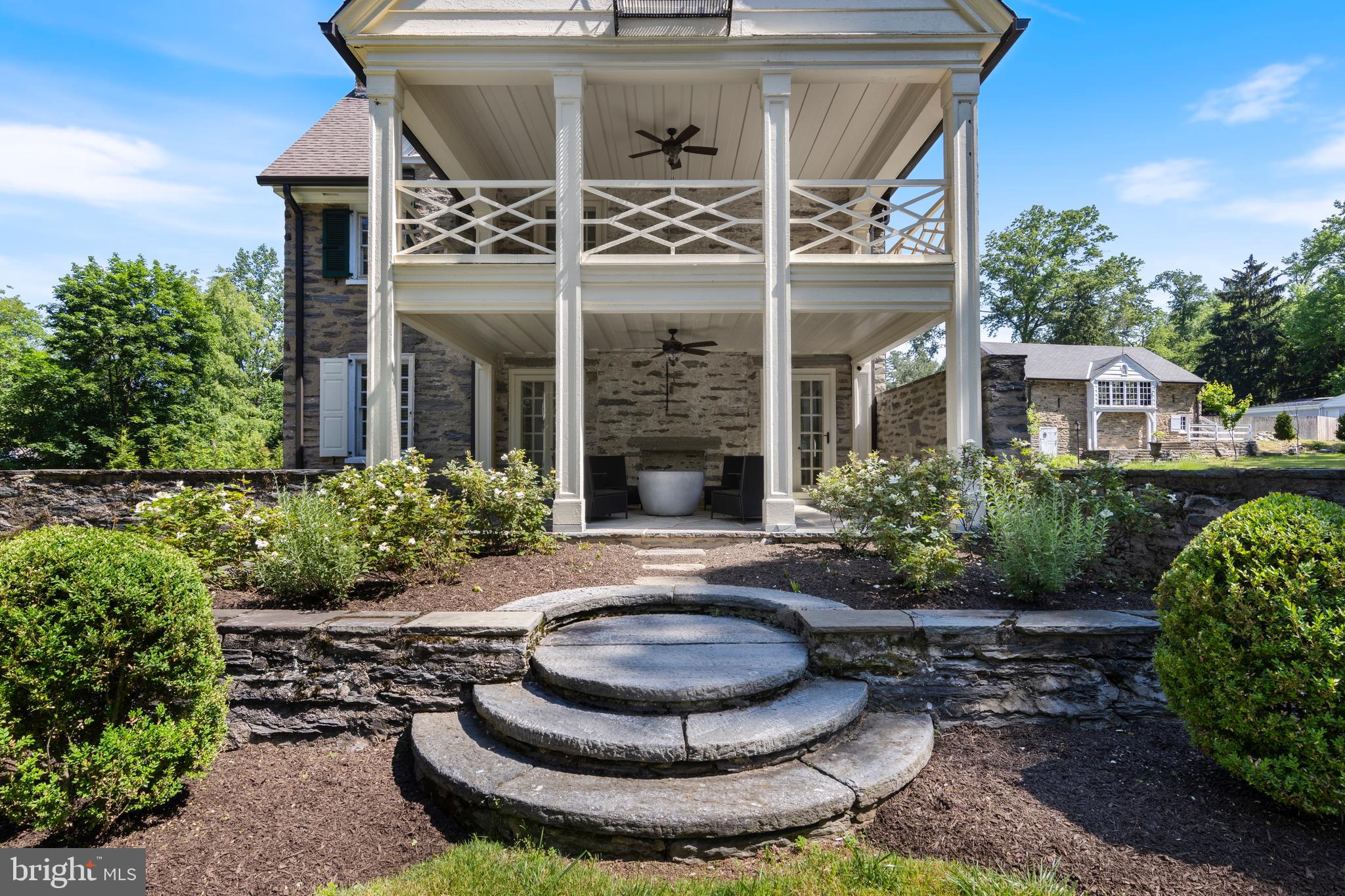 LAVEROCK - Residential