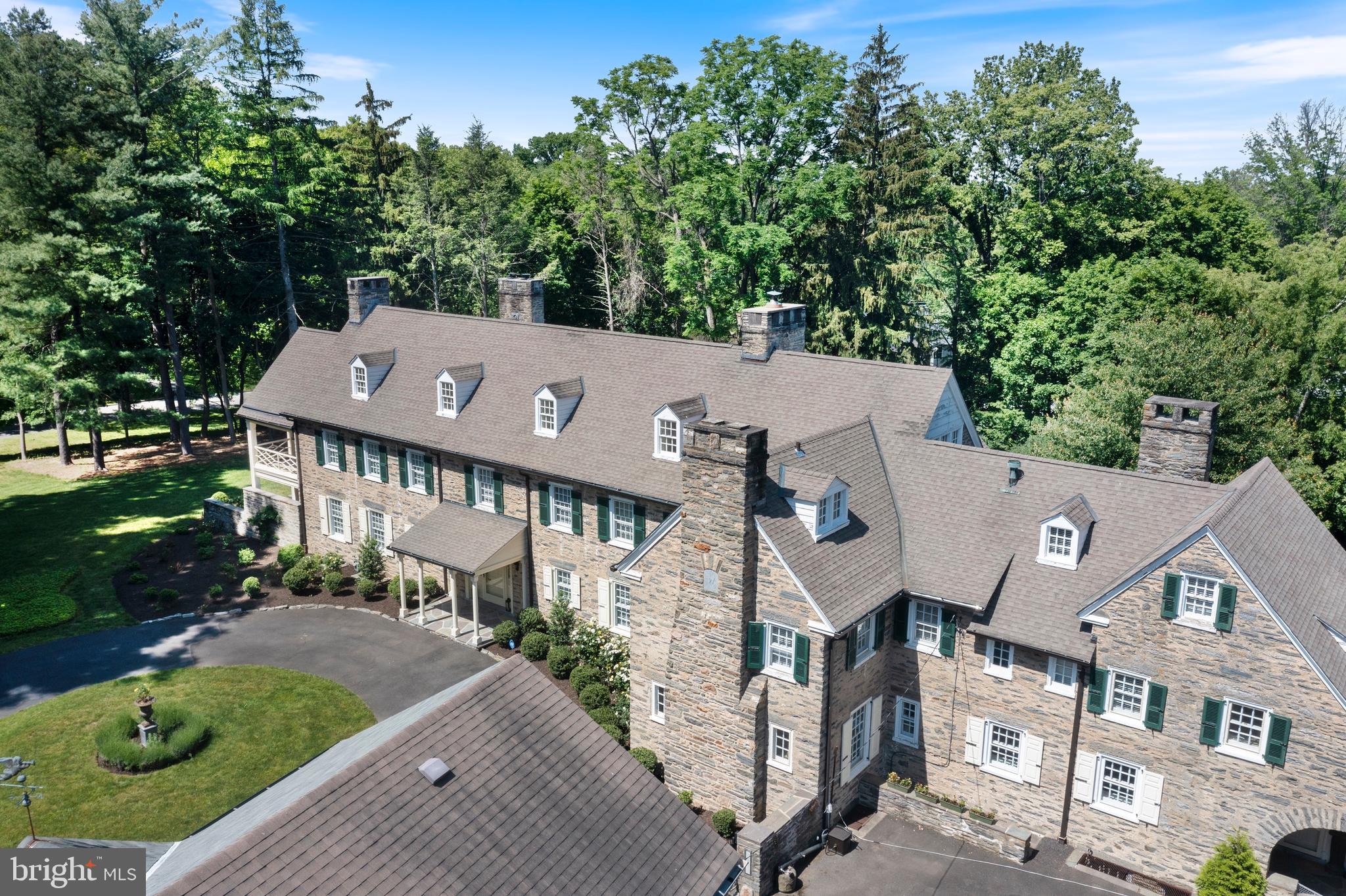 LAVEROCK - Residential