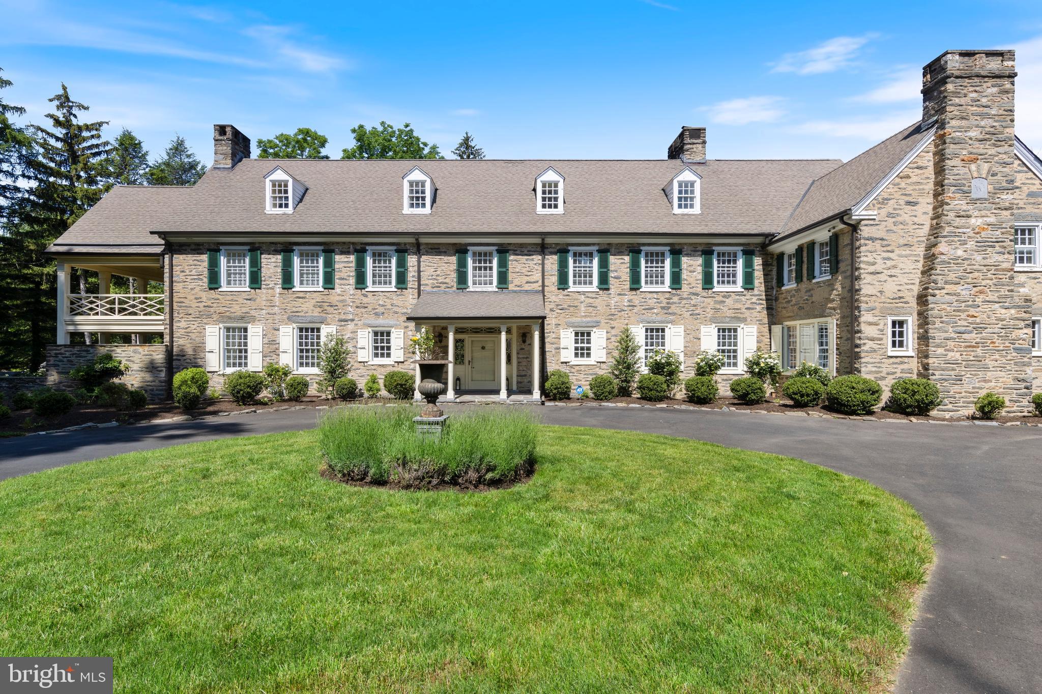 LAVEROCK - Residential