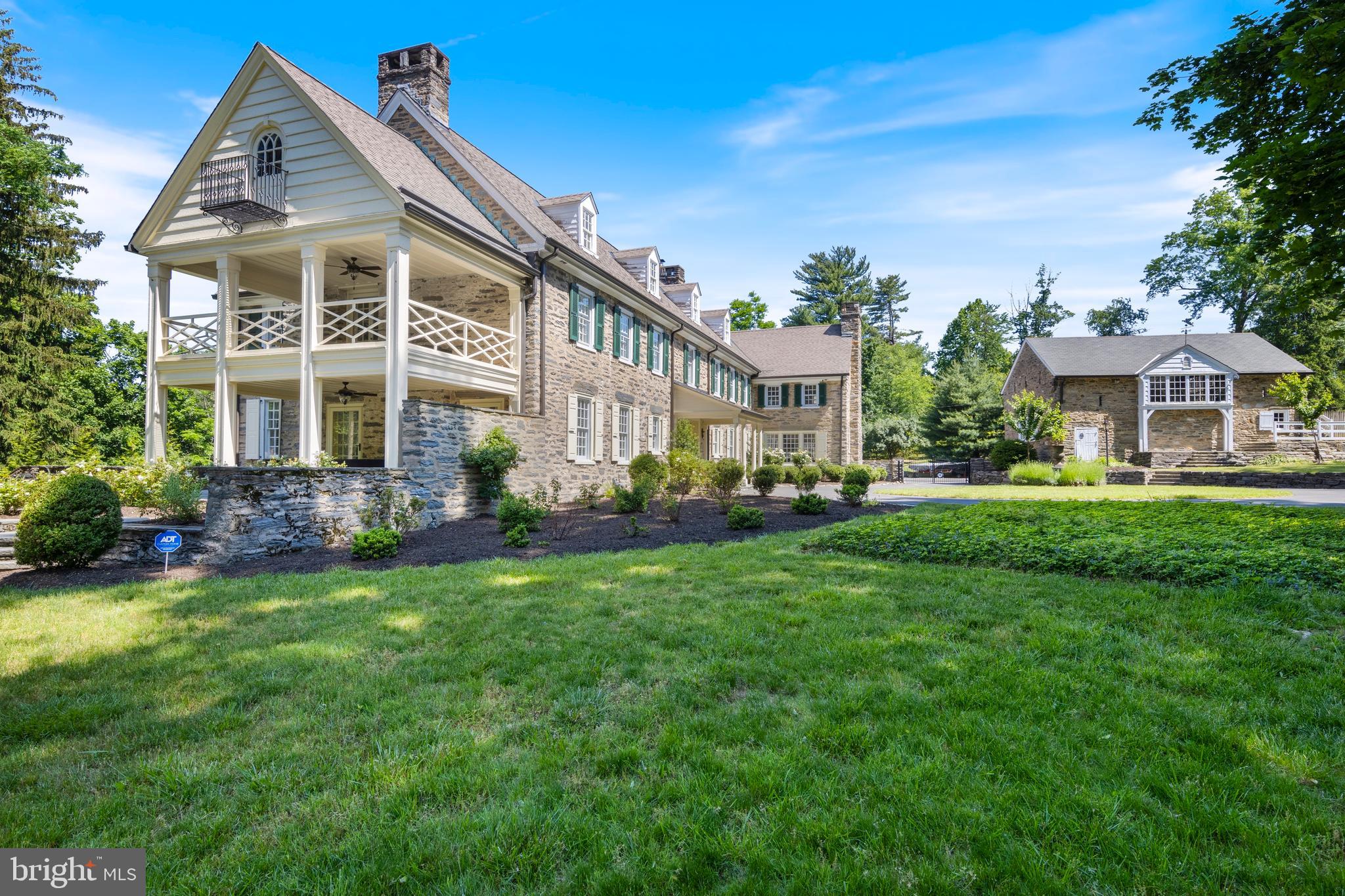 LAVEROCK - Residential