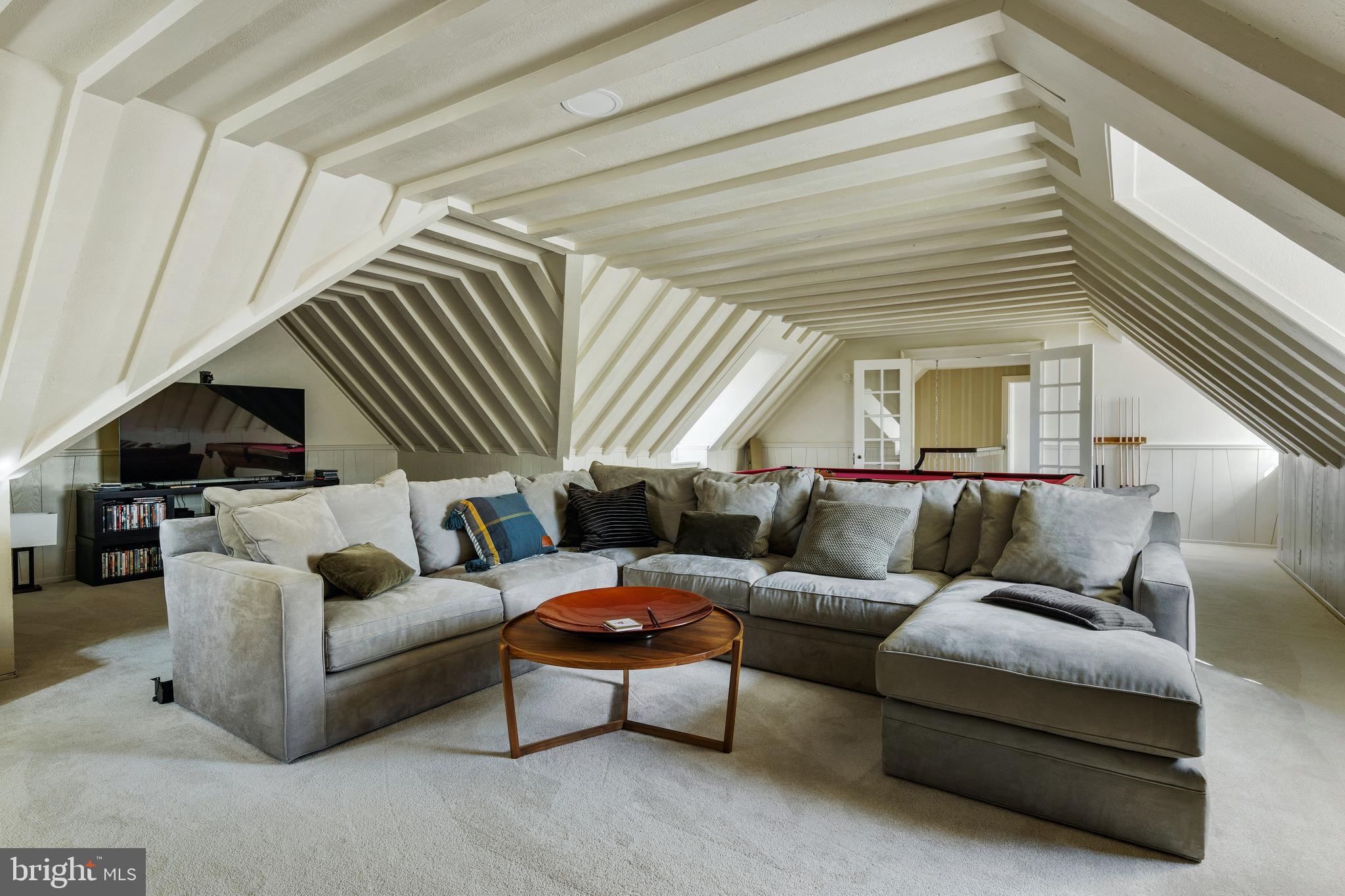 LAVEROCK - Residential