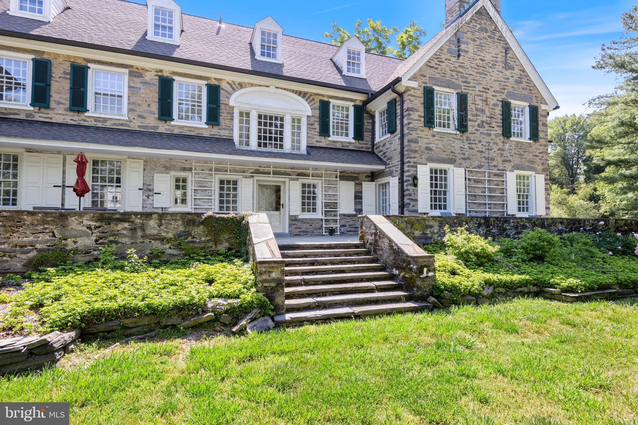 LAVEROCK - Residential