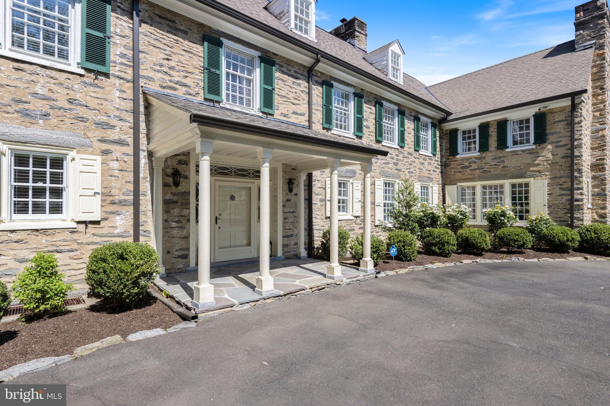 LAVEROCK - Residential