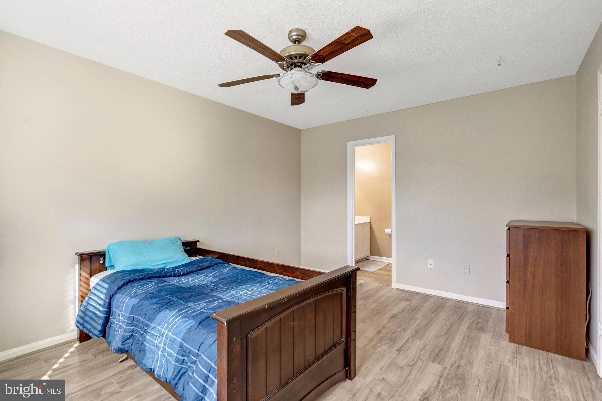 SINGLETONS GROVE - Residential