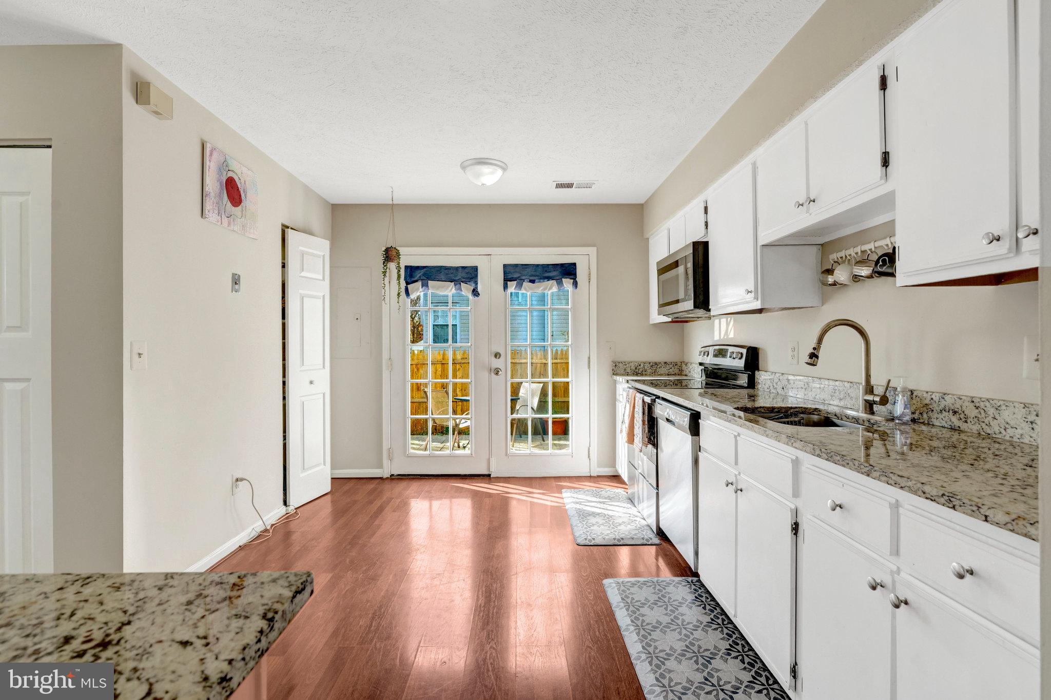 SINGLETONS GROVE - Residential