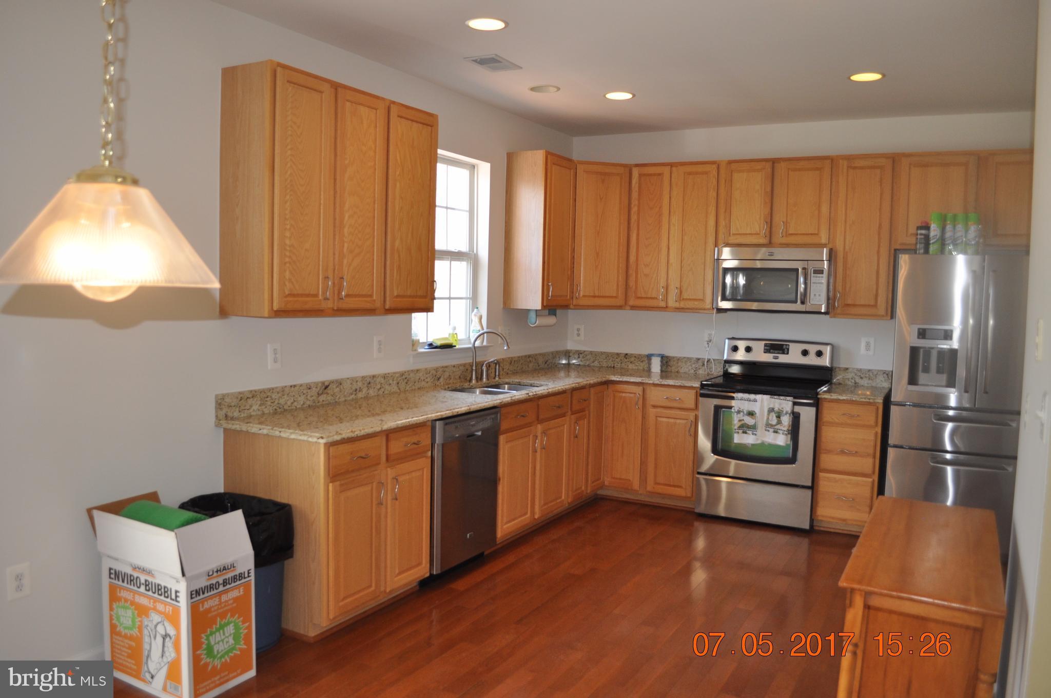 SOUTH RIDING - Residential Lease