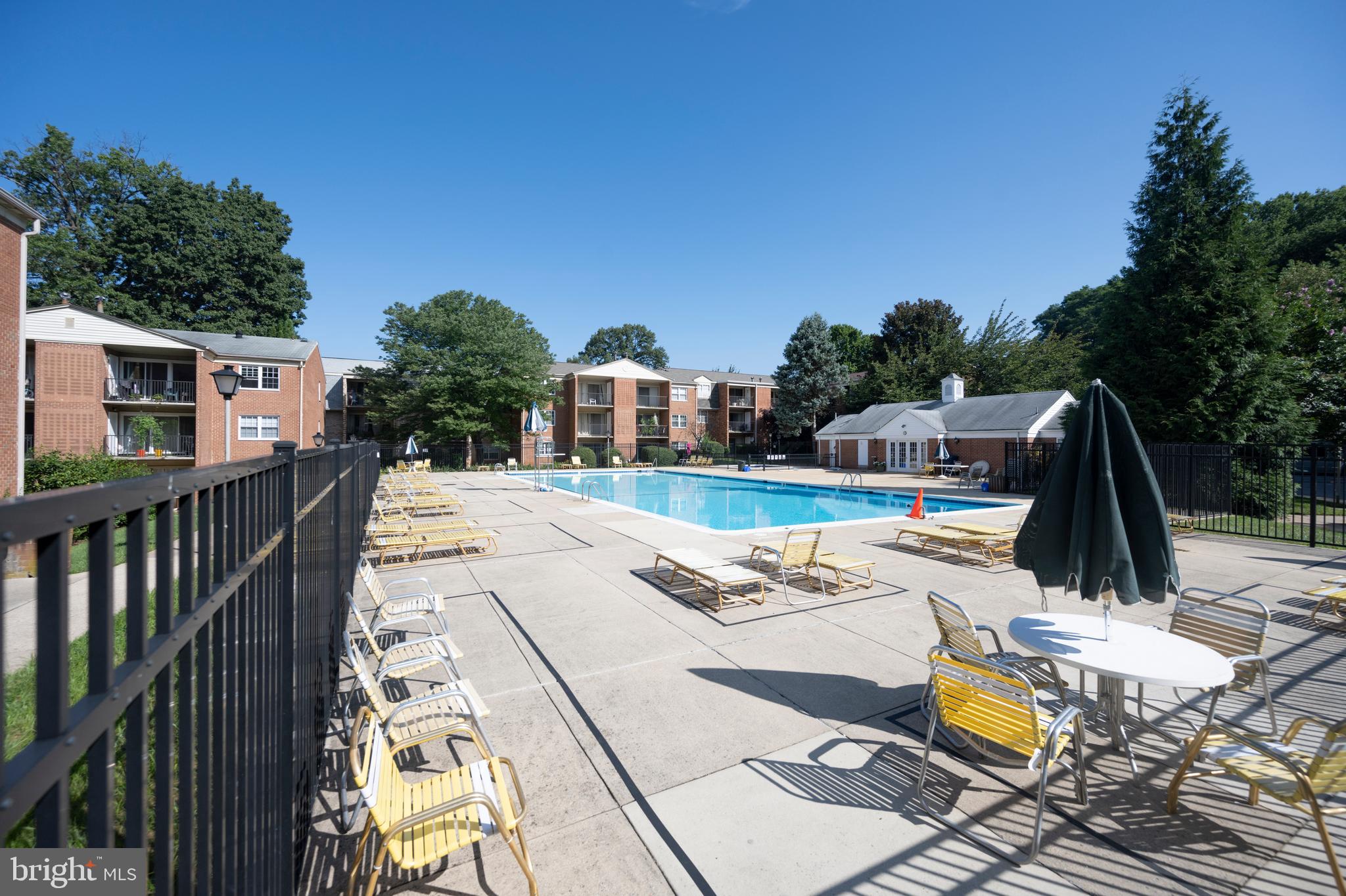 874 COLLEGE PARKWAY 202