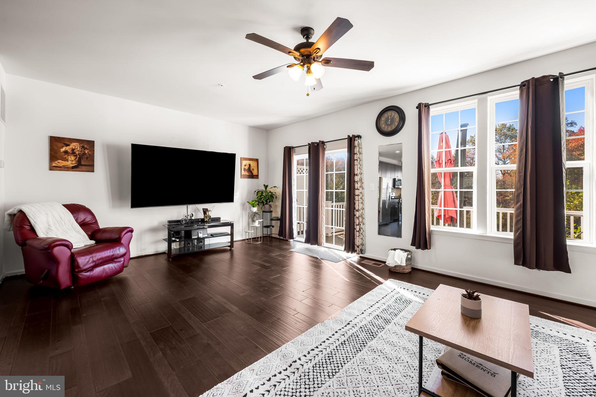 WINDLASS RUN - Residential