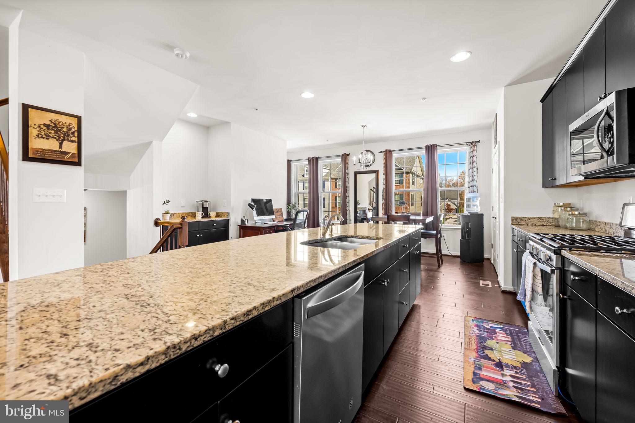 WINDLASS RUN - Residential