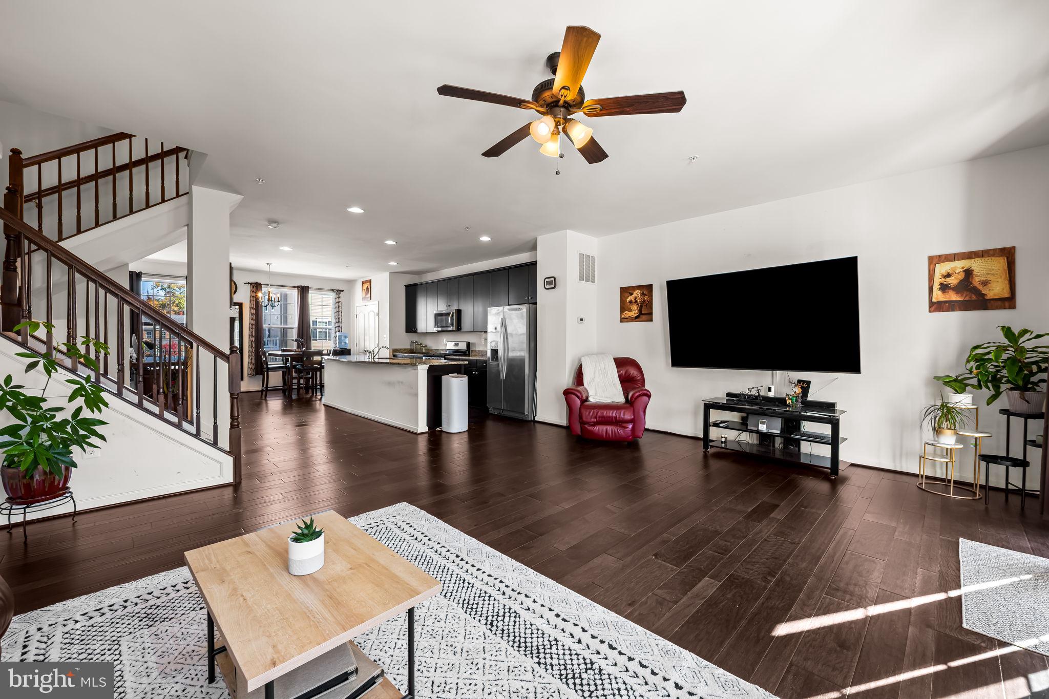 WINDLASS RUN - Residential