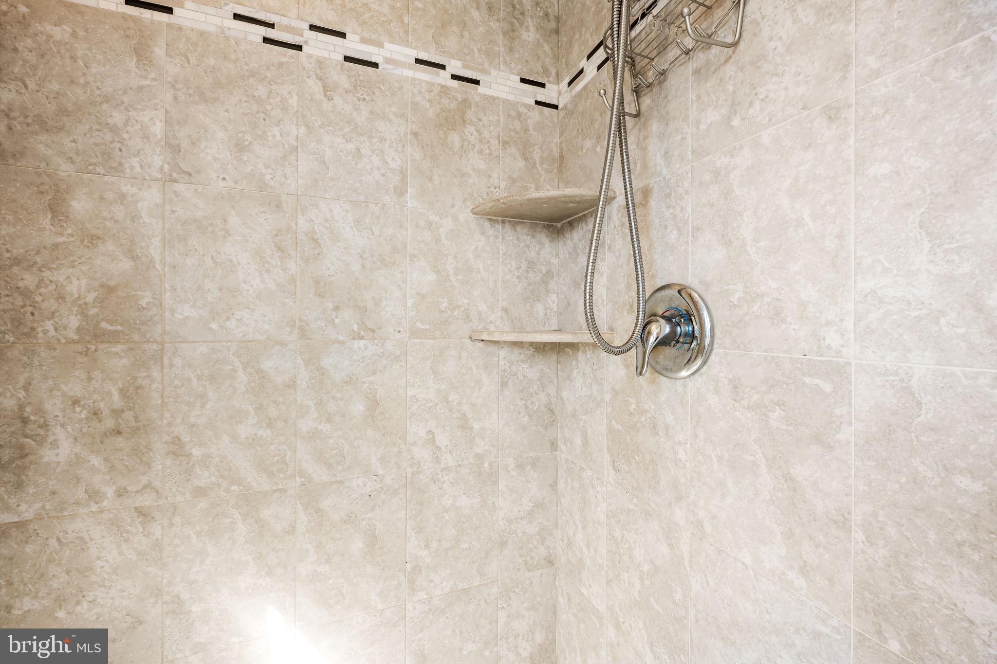 WINDLASS RUN - Residential