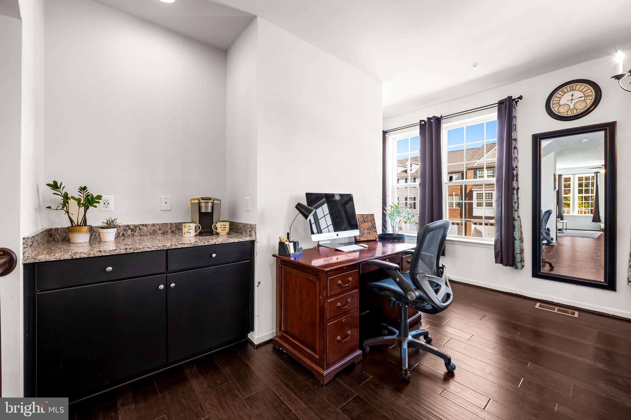 WINDLASS RUN - Residential