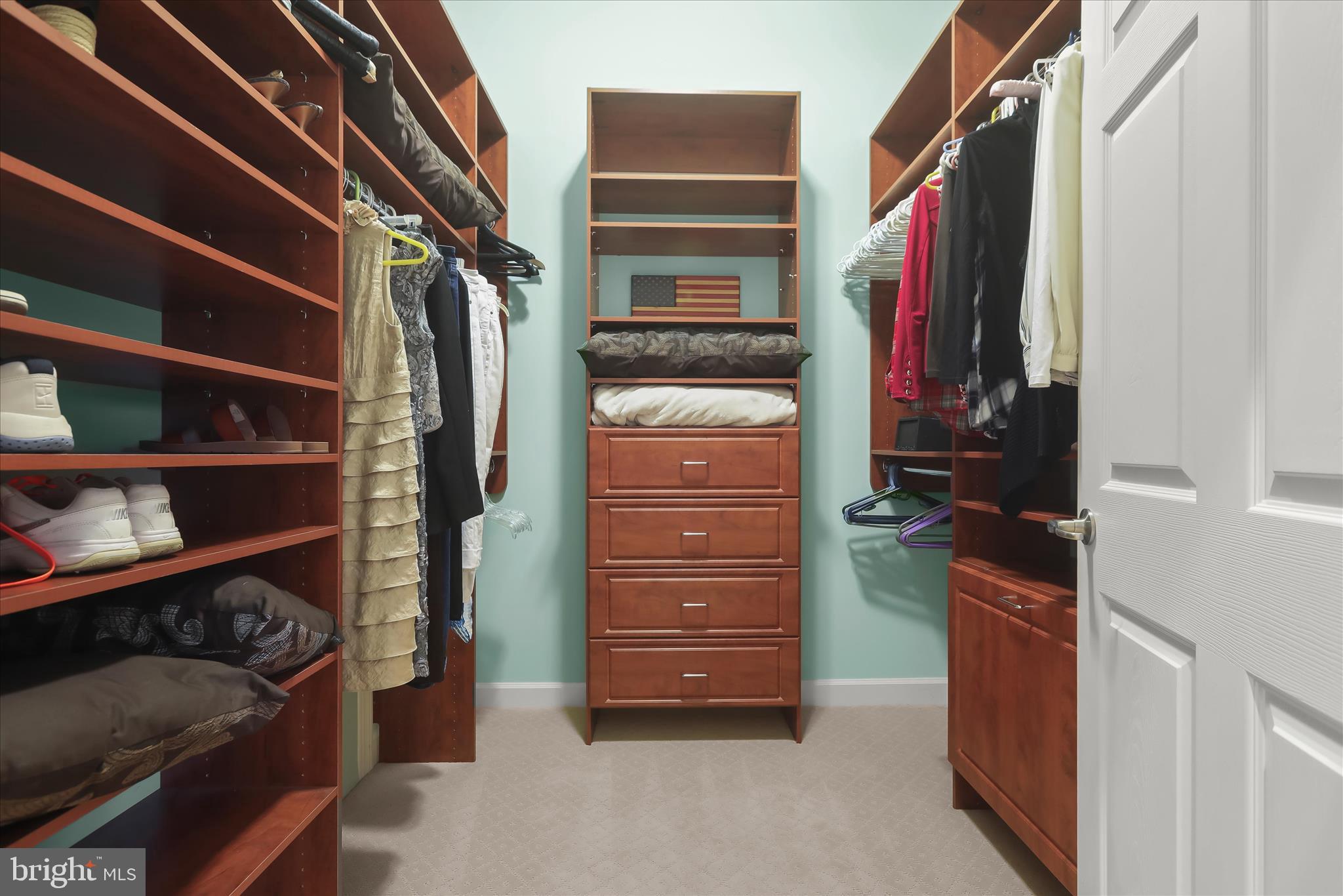 COURTYARDS AT WAVERLY WOODS - Residential