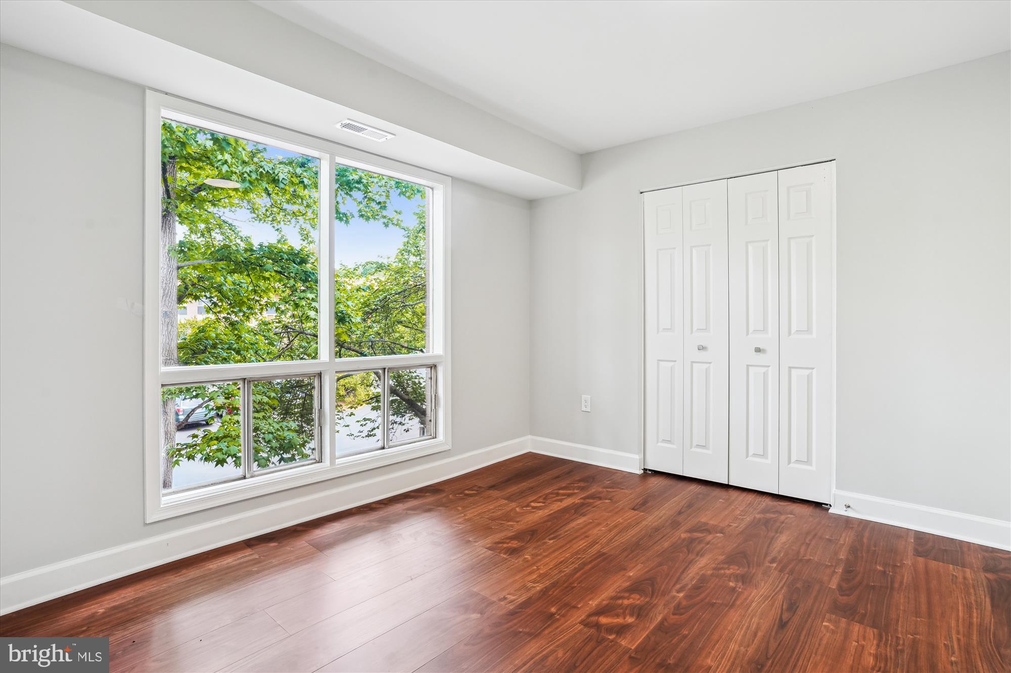 PARK TERRACE - Residential