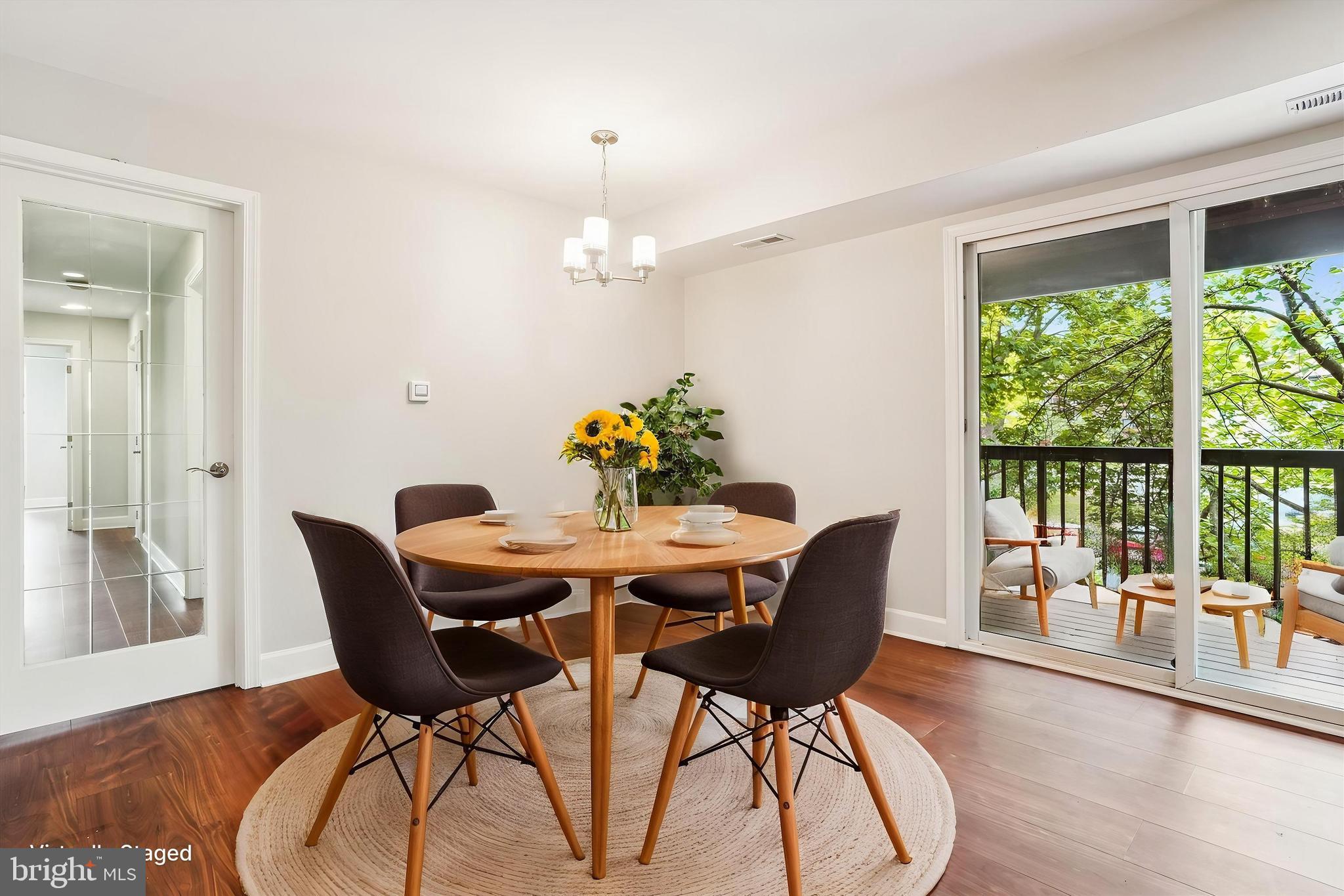 PARK TERRACE - Residential