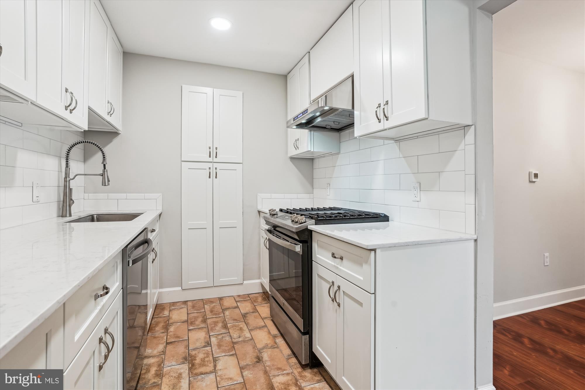 214 PARK TERRACE COURT SE 88