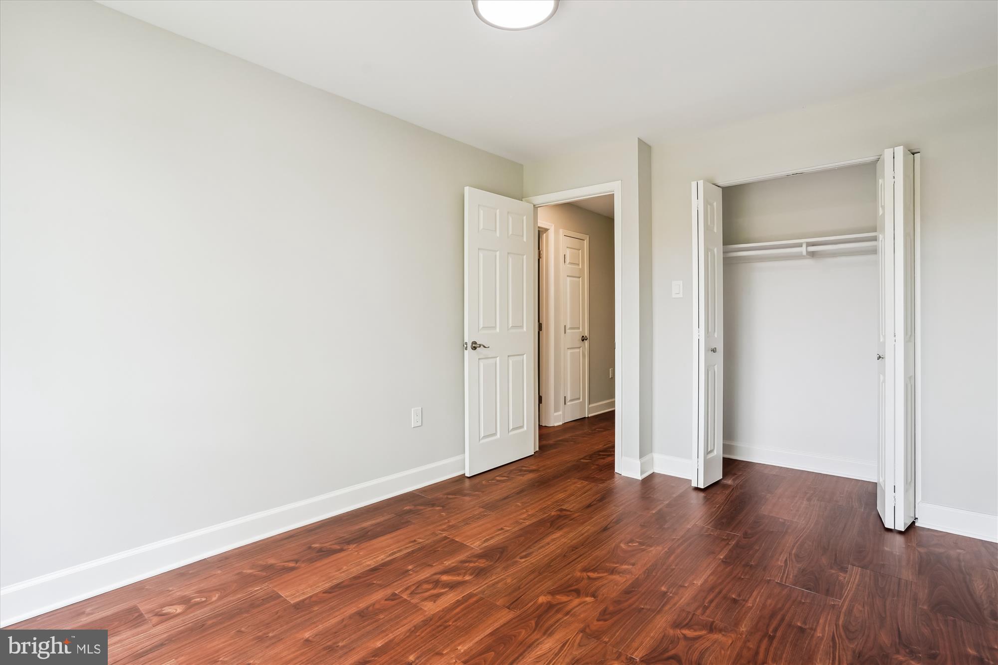 PARK TERRACE - Residential