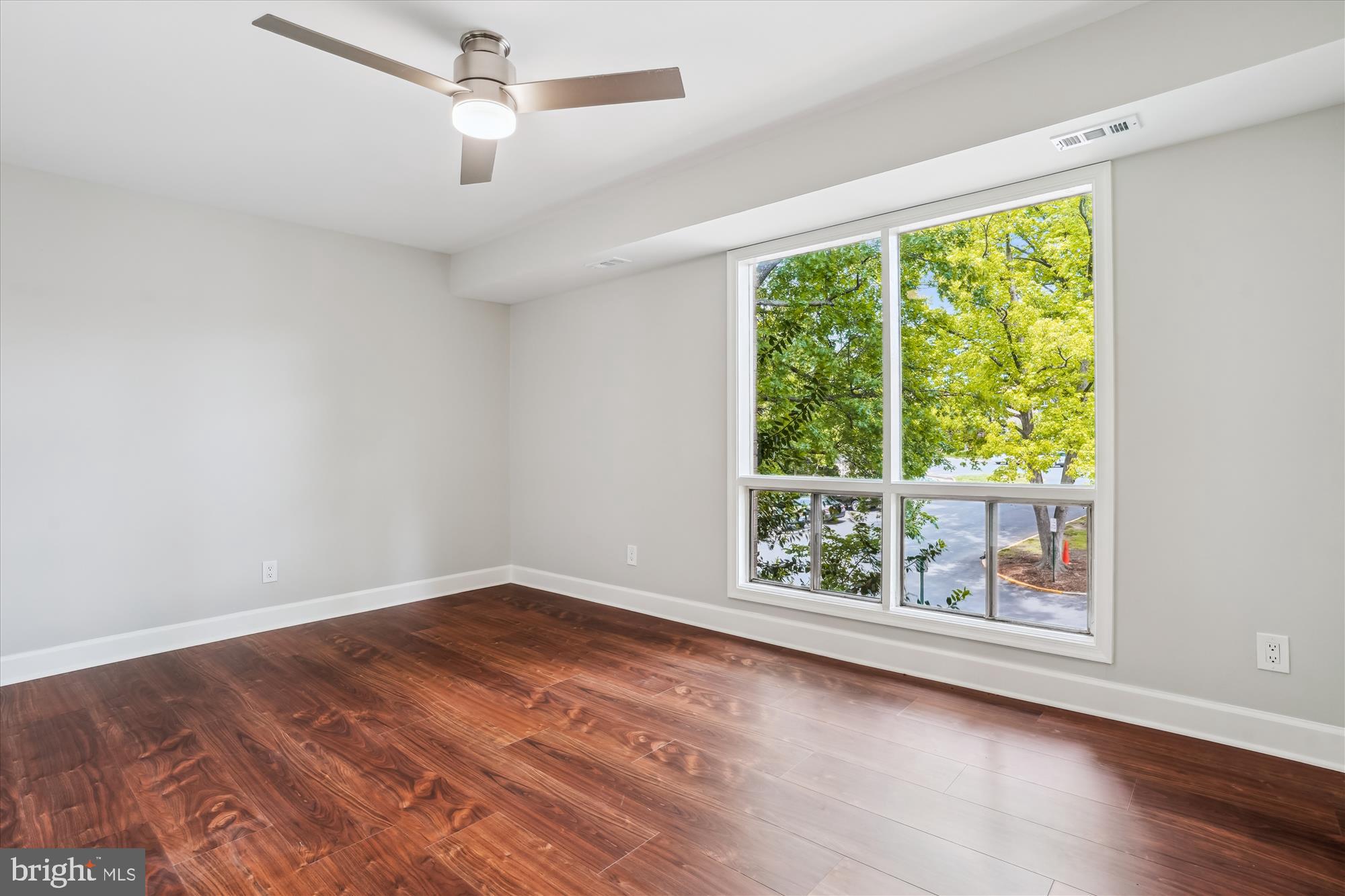 PARK TERRACE - Residential