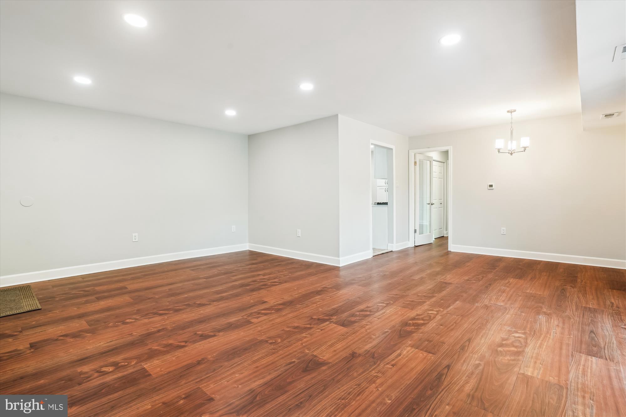 PARK TERRACE - Residential