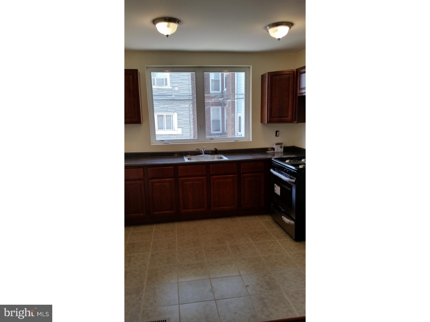 LAWNCREST - Residential