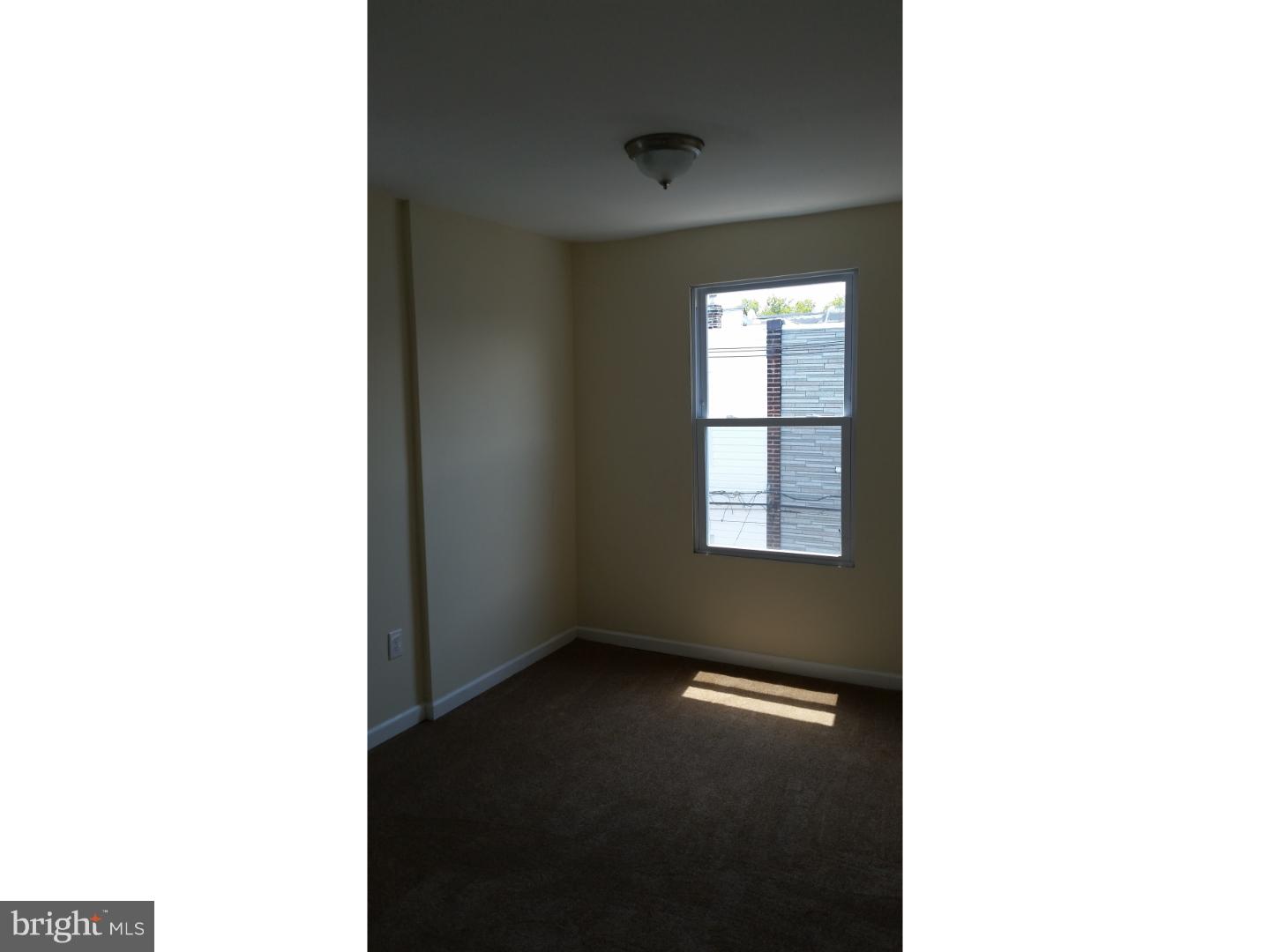 LAWNCREST - Residential