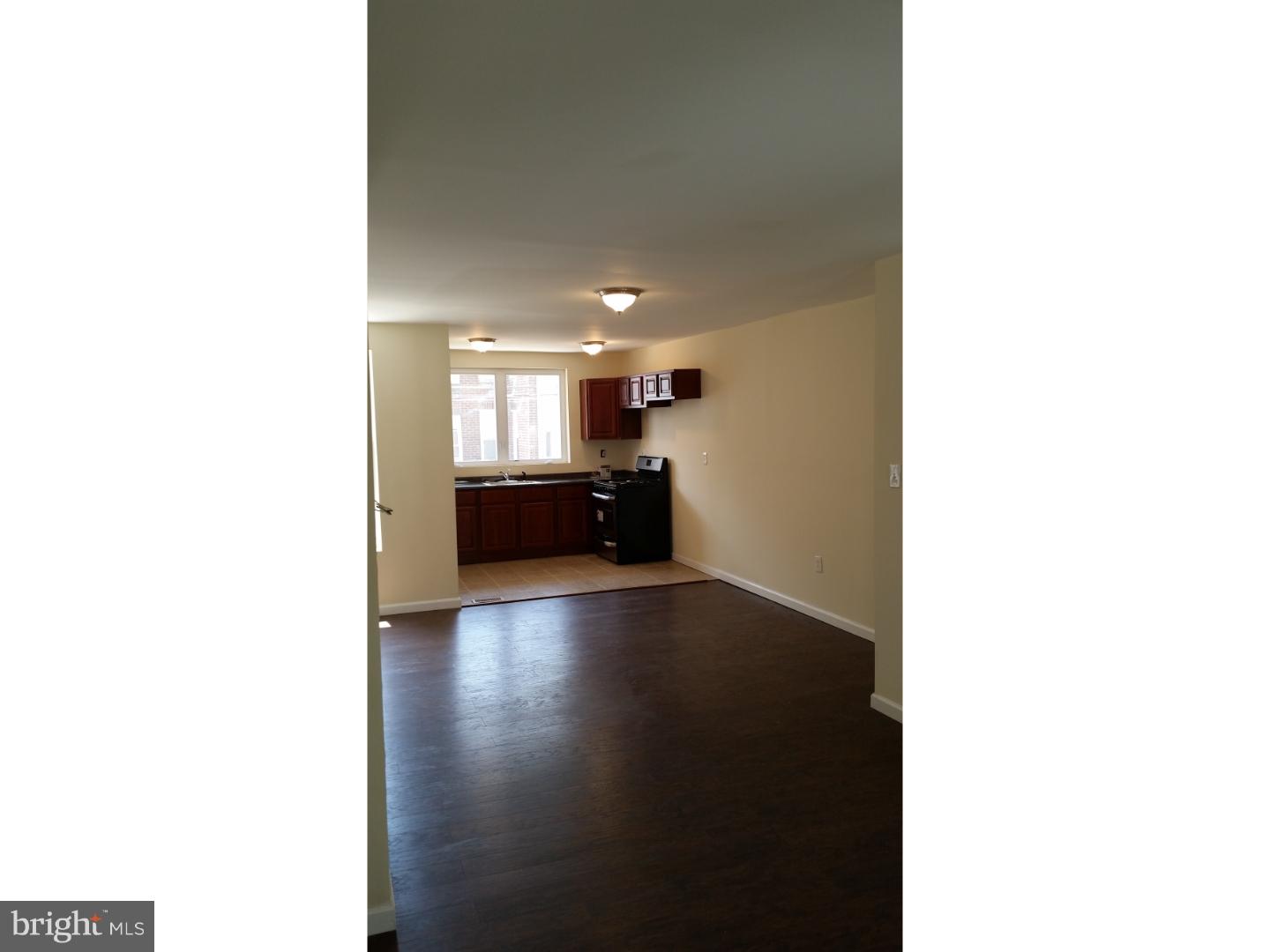 LAWNCREST - Residential