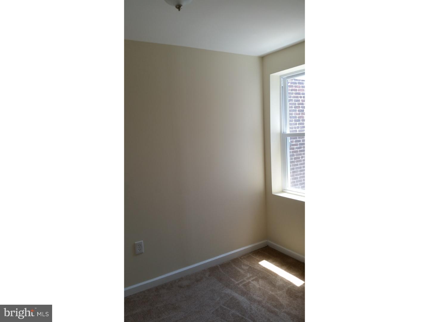 LAWNCREST - Residential