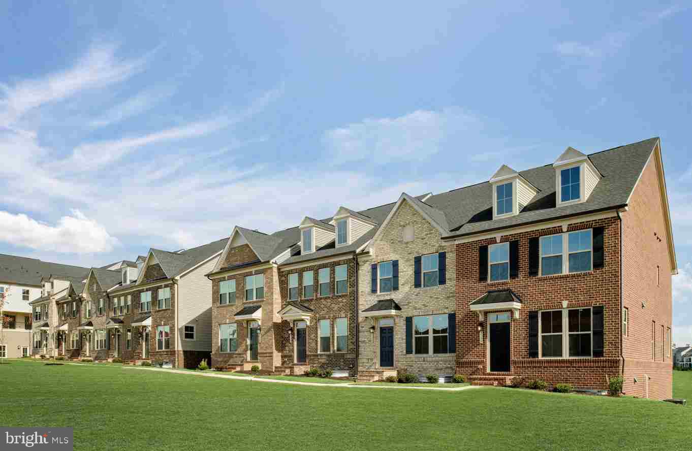 GREENLEIGH AT CROSSROADS - Residential