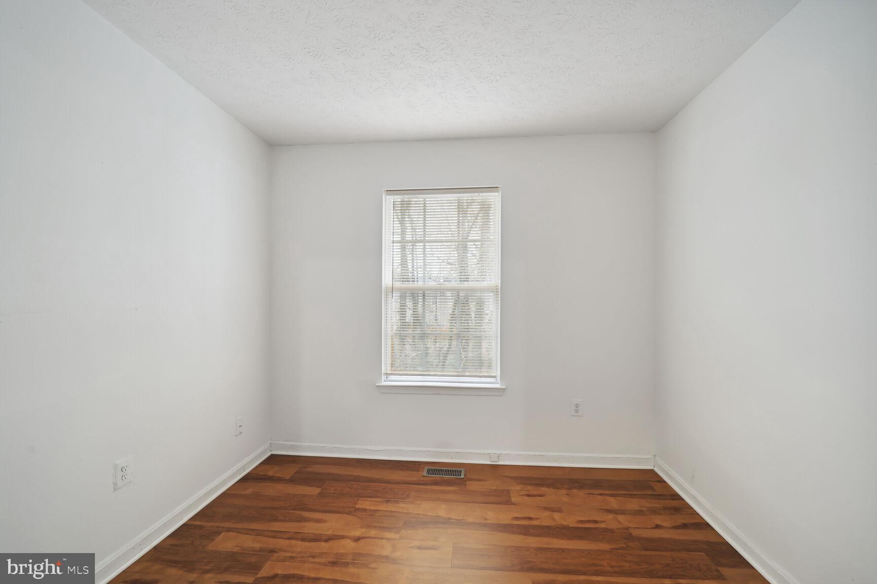 FOREST MILL-RESUB PT OUT - Residential Lease