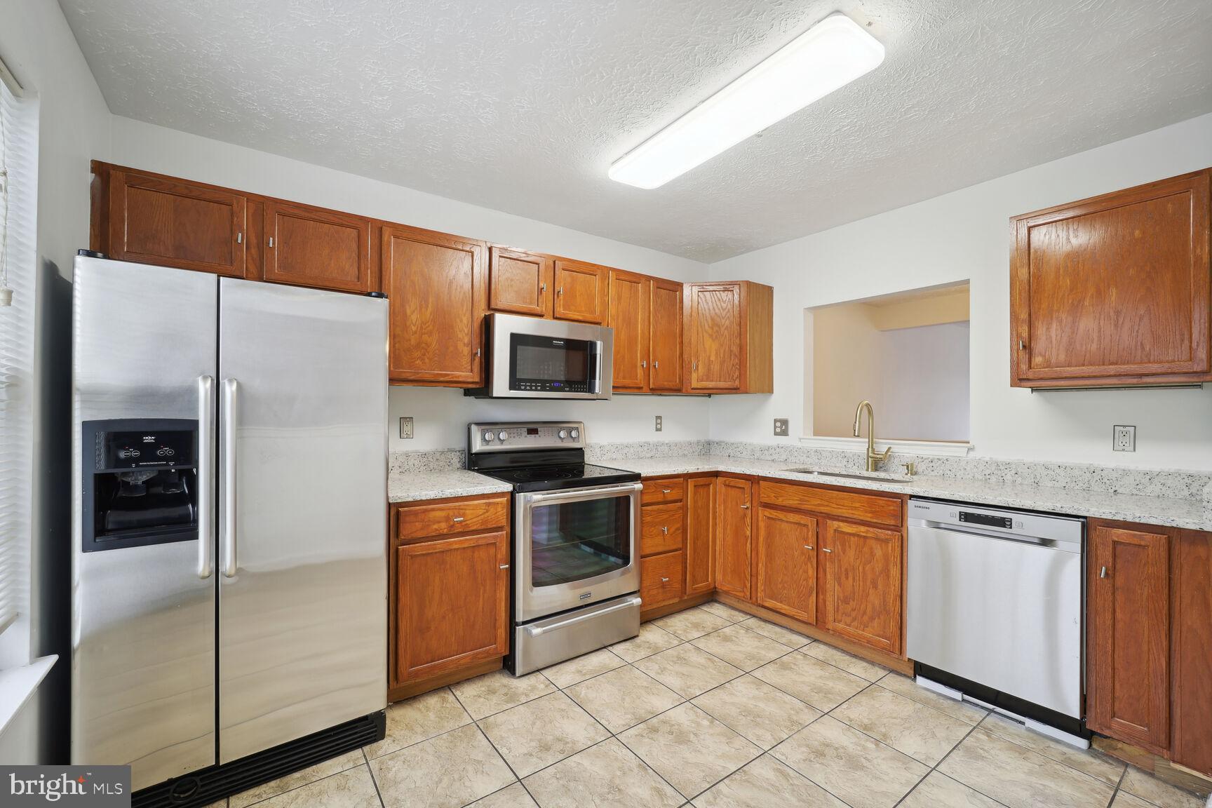 FOREST MILL-RESUB PT OUT - Residential Lease