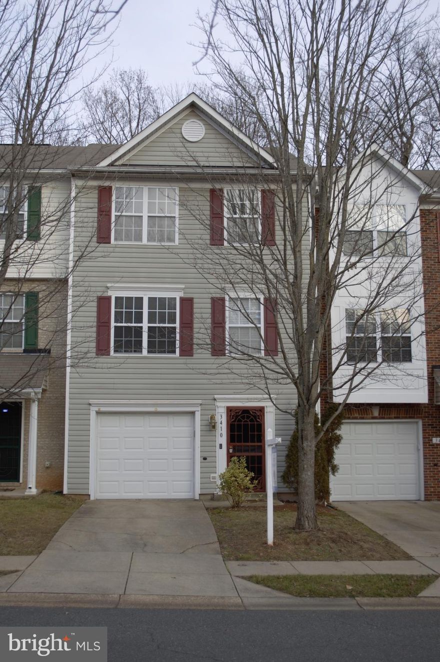 Make this your place to move in 2024. Freshly painted townhome with a welcoming cozy rec room with fireplace. The main level has a separate dining room, living room, half bathroom with new fixtures and eat-in kitchen has stainless steel appliances. The upper level has three bedrooms and two full bathrooms :
Property was just renovated with laminated hardwood floors, some new appliances,updated bathrooms  and lots more. Easy access to public transportation, commuter routes, shopping centers, and restaurants.  A must see...Welcome home!