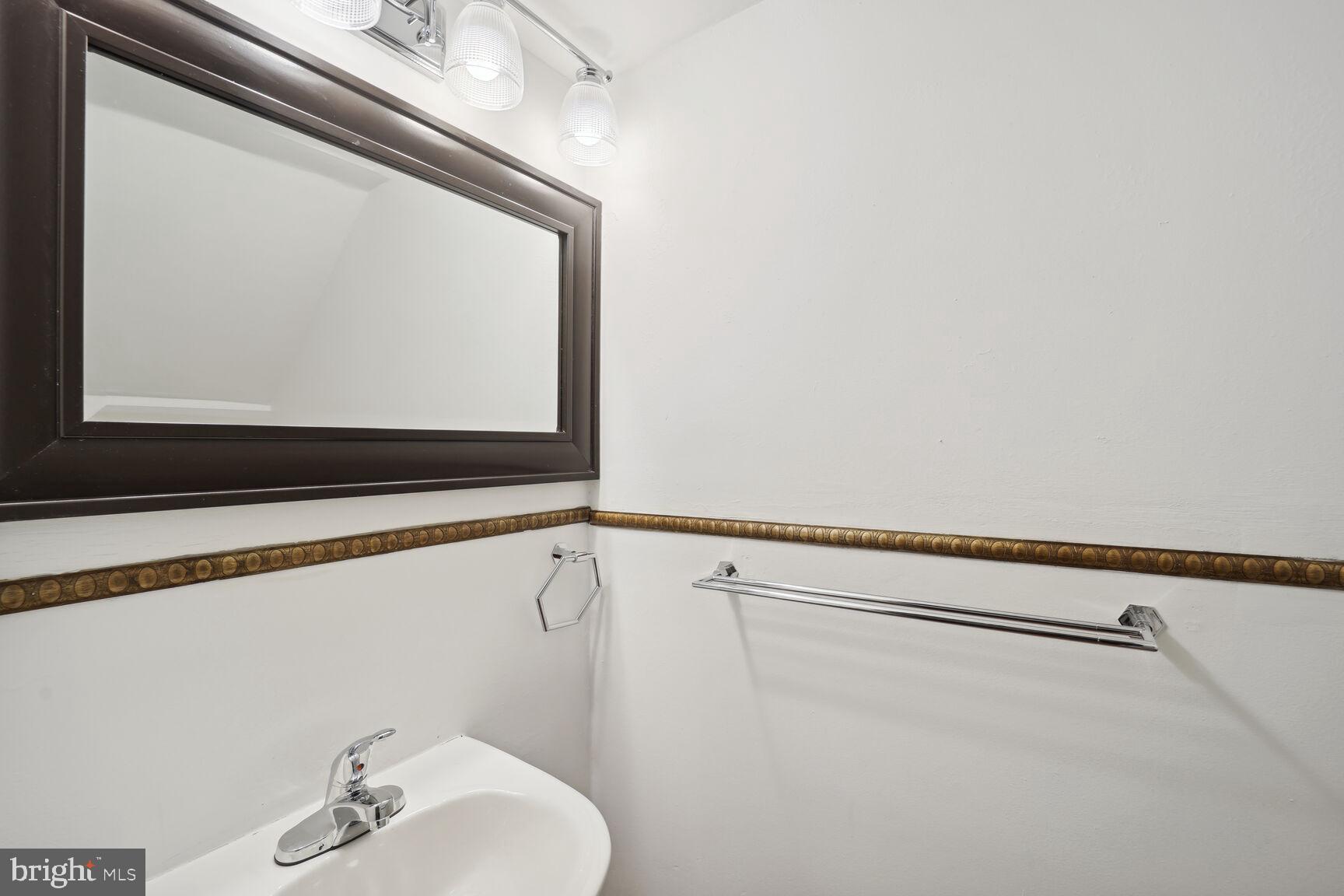 FOREST MILL-RESUB PT OUT - Residential Lease