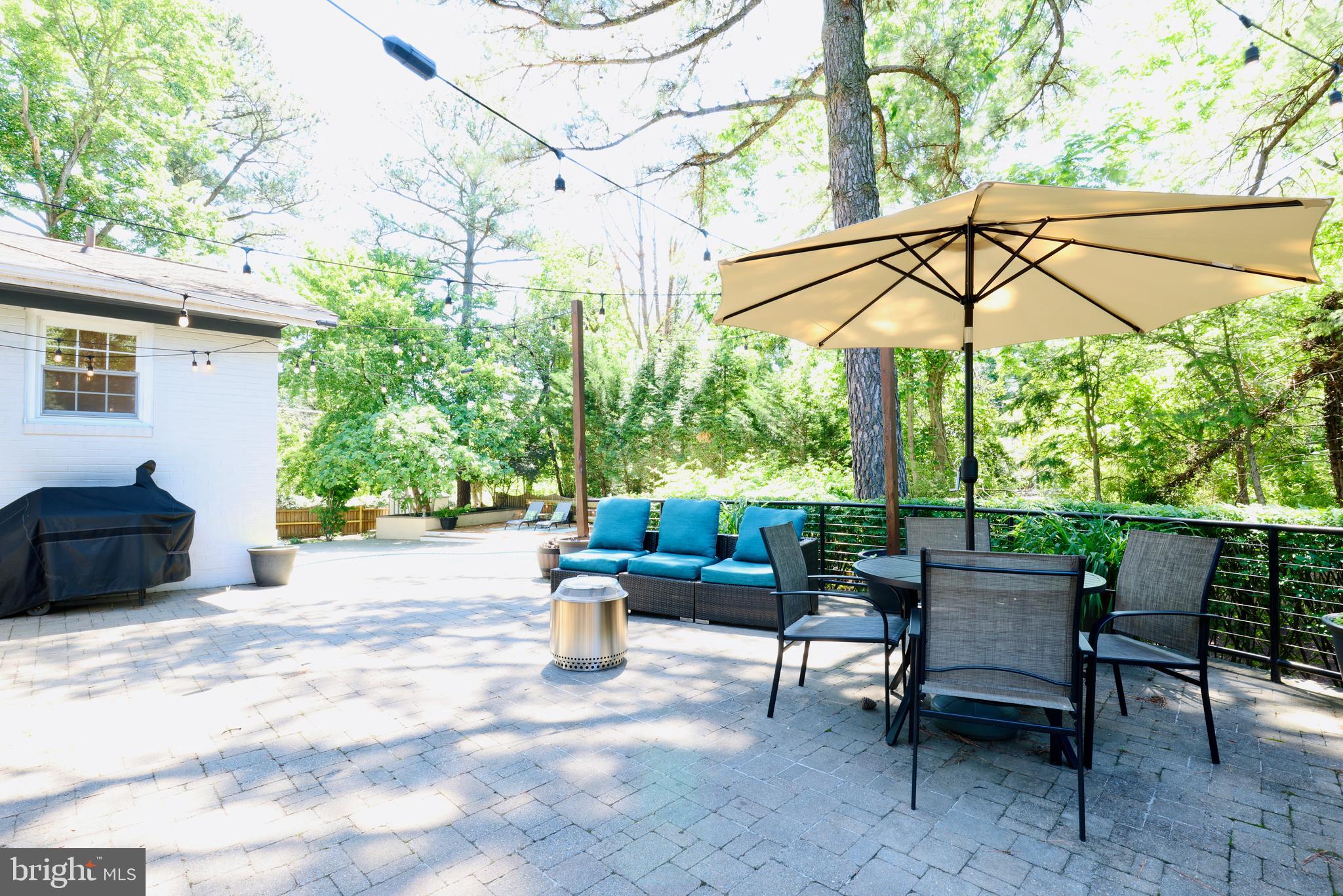 PINECREST - Residential Lease