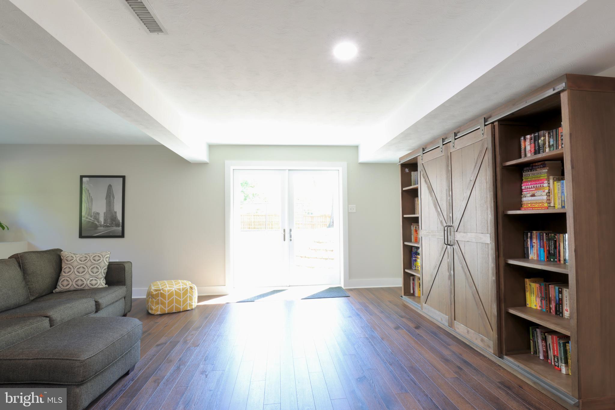 PINECREST - Residential Lease