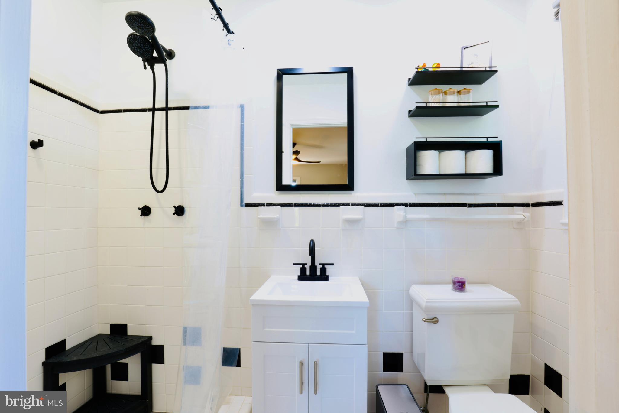 PINECREST - Residential Lease