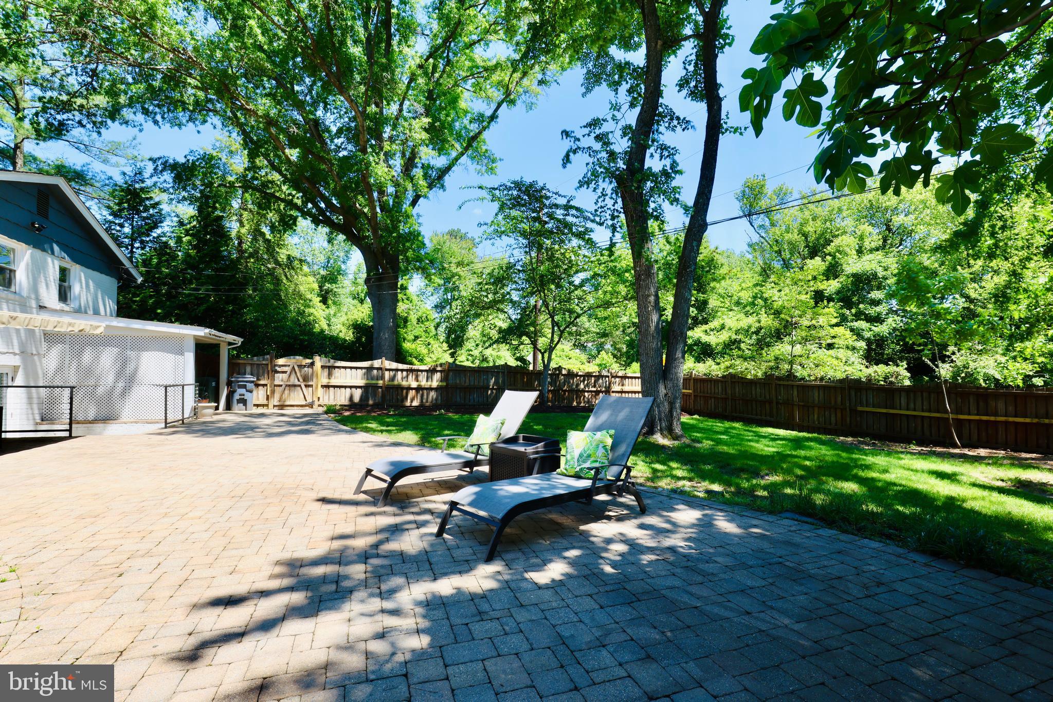 PINECREST - Residential Lease