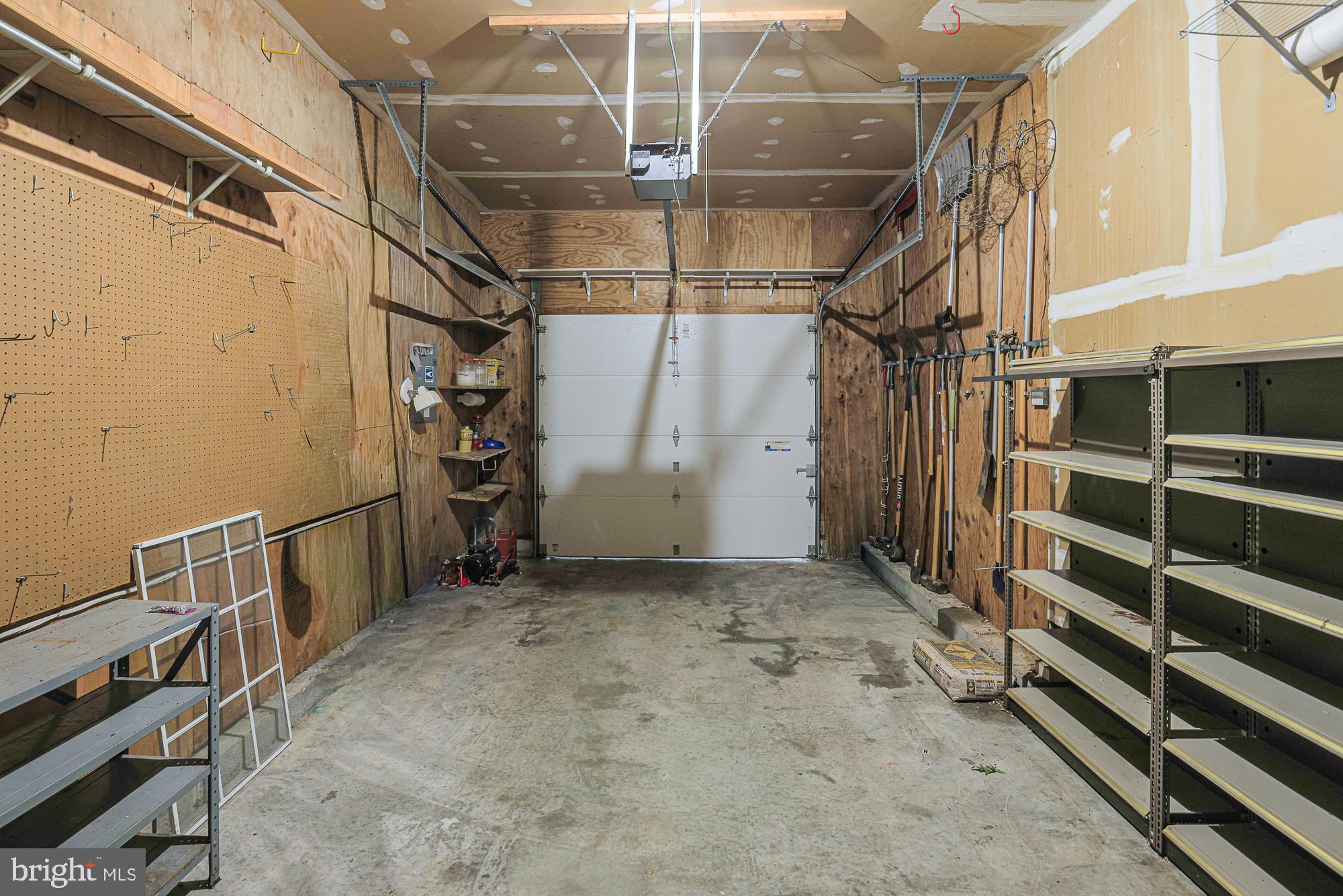 OAKHURST - Residential