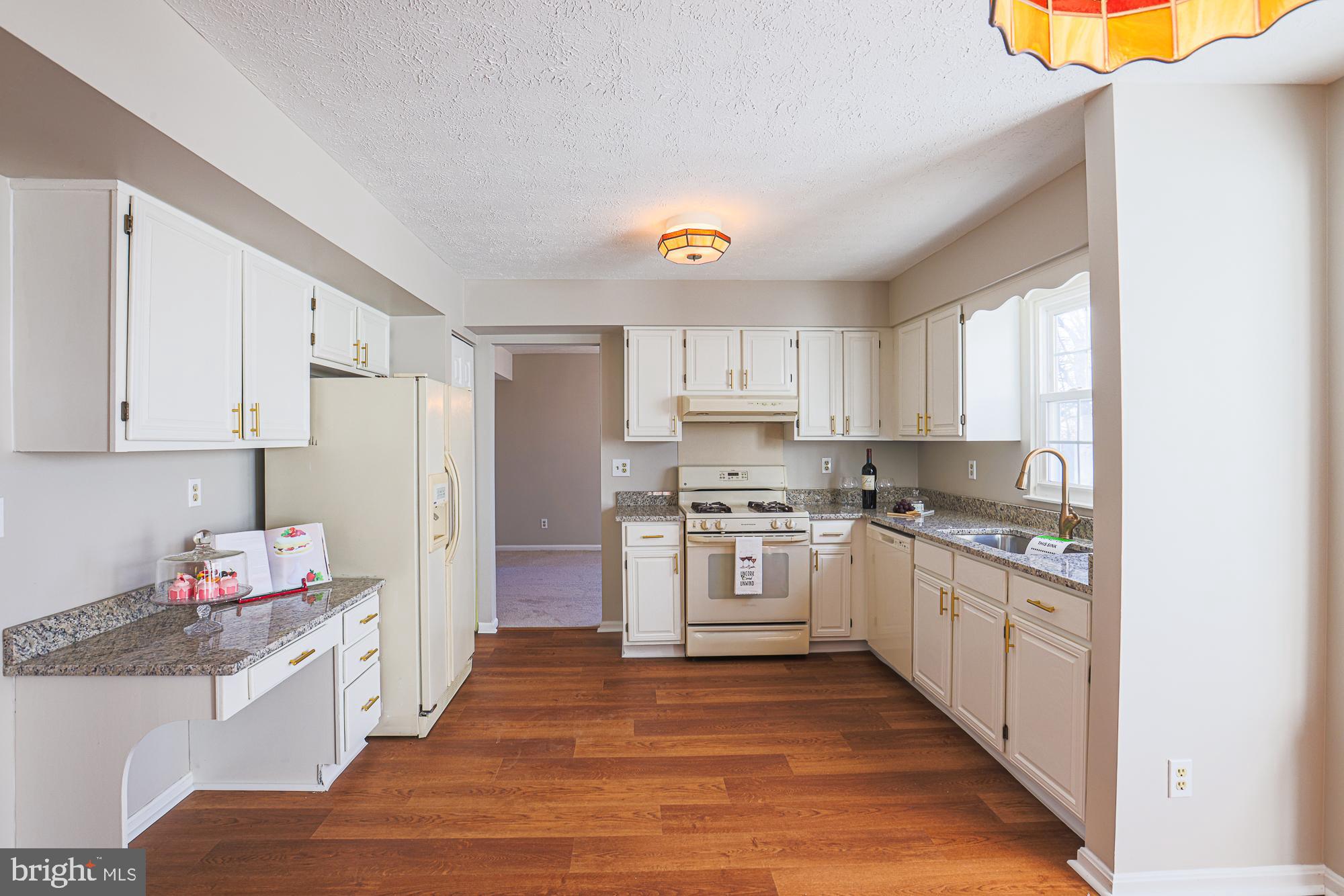 OAKHURST - Residential