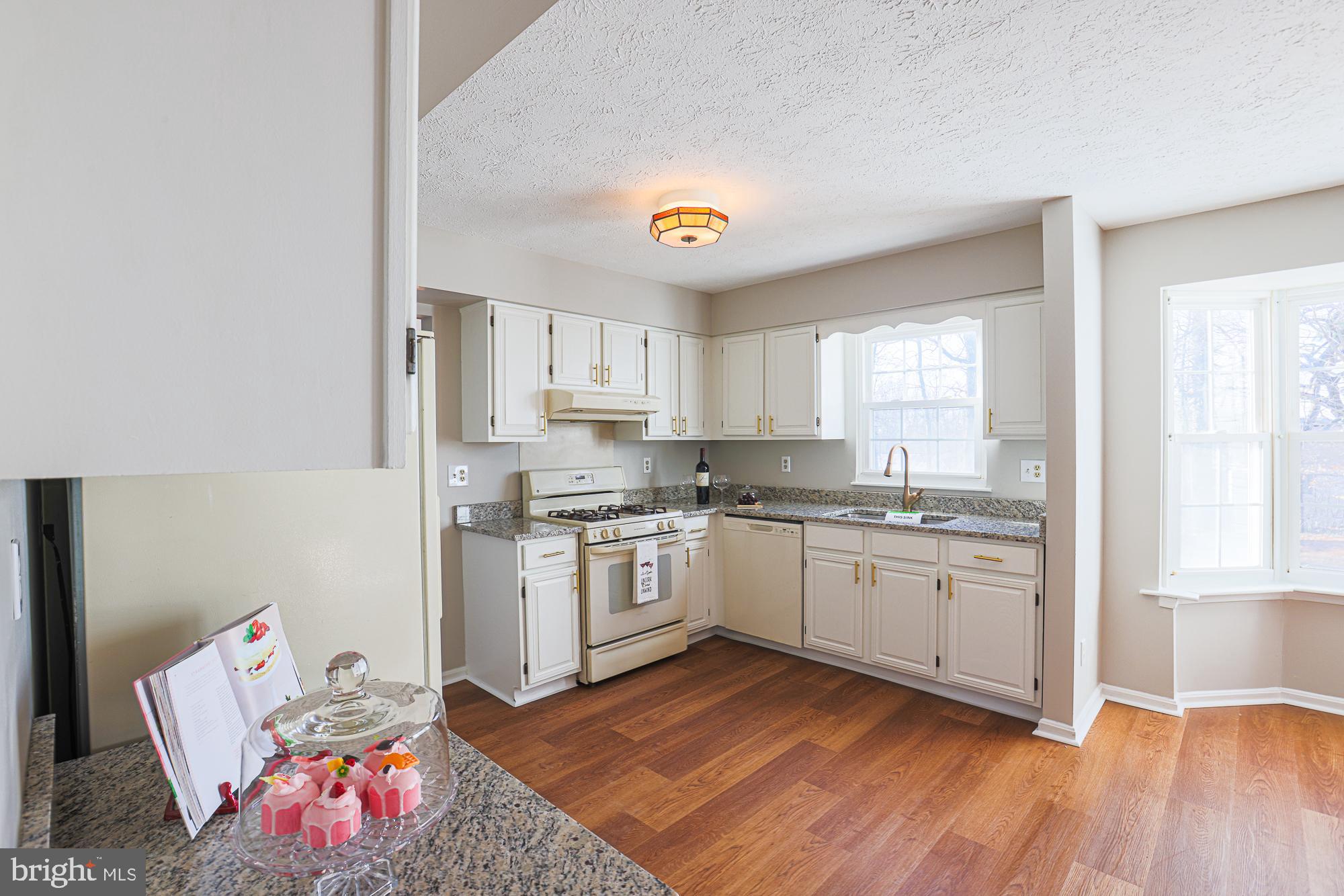 OAKHURST - Residential