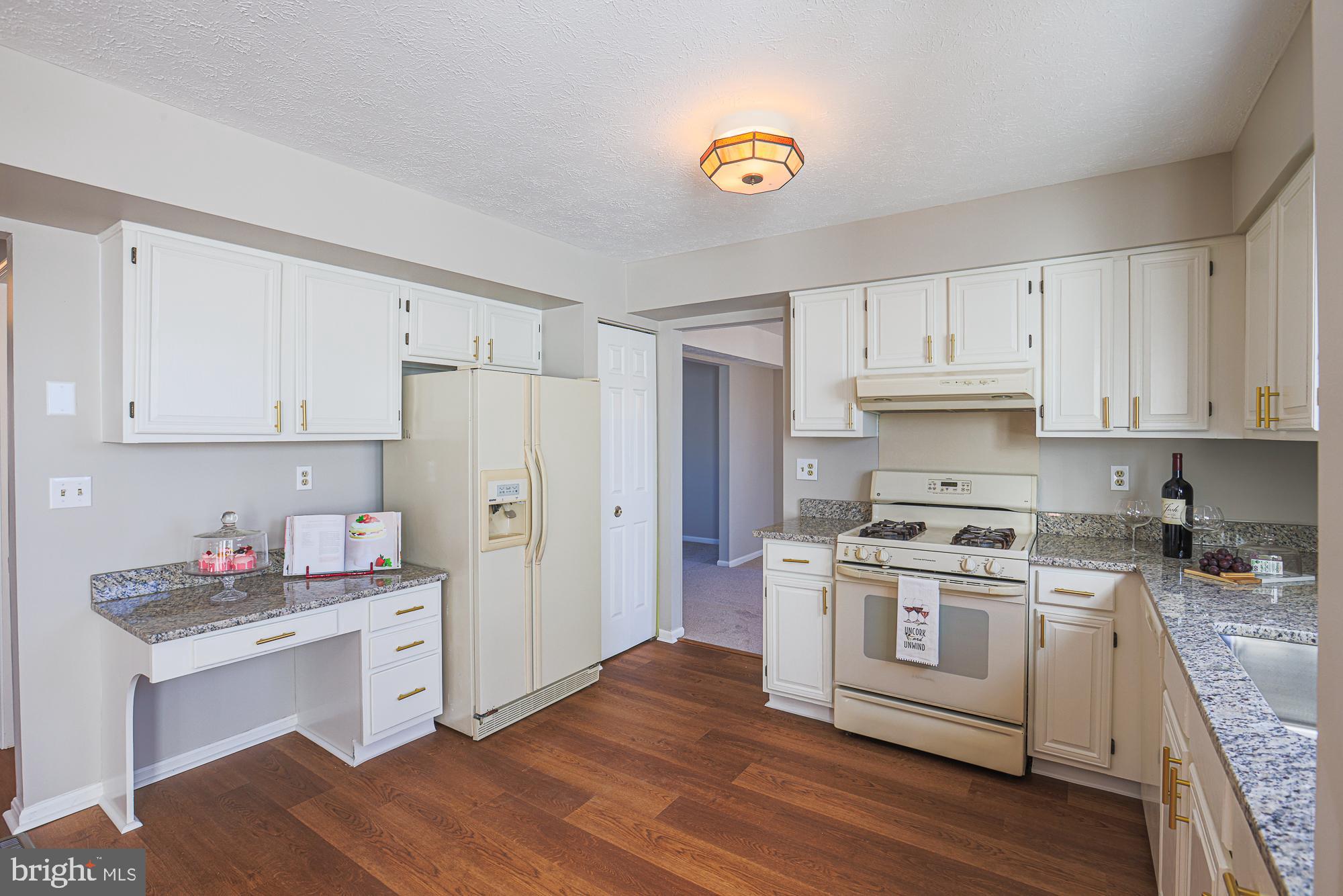 OAKHURST - Residential