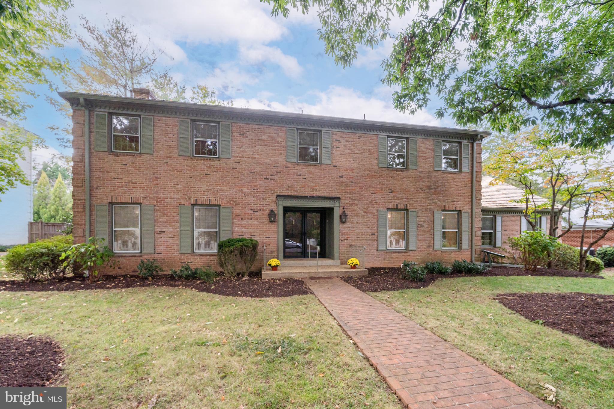 1224 PERRY WILLIAM DRIVE