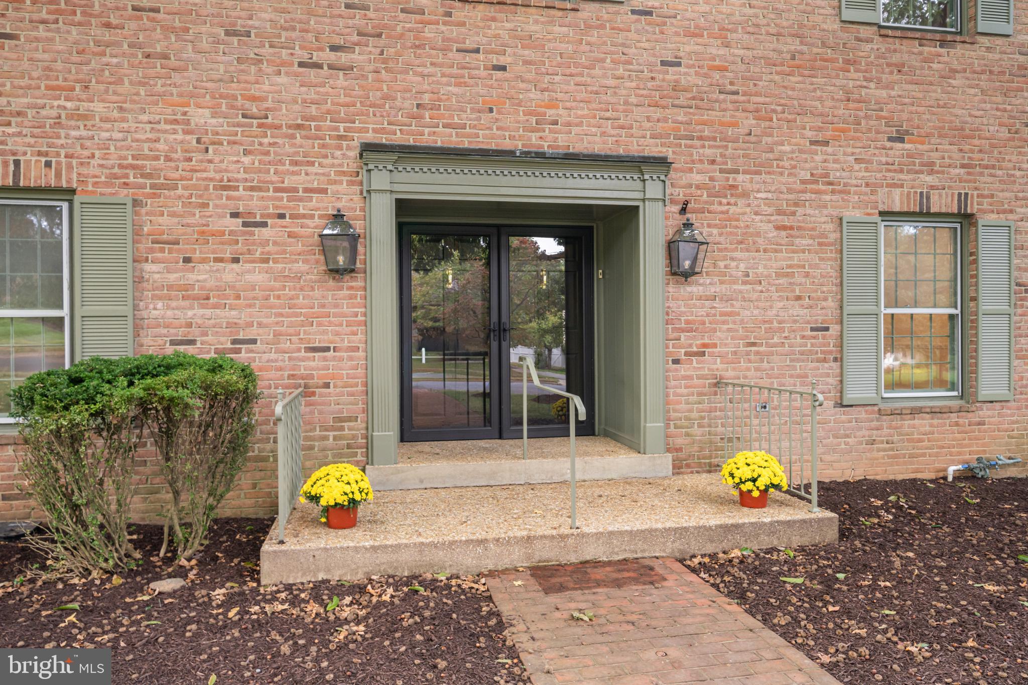 1224 PERRY WILLIAM DRIVE