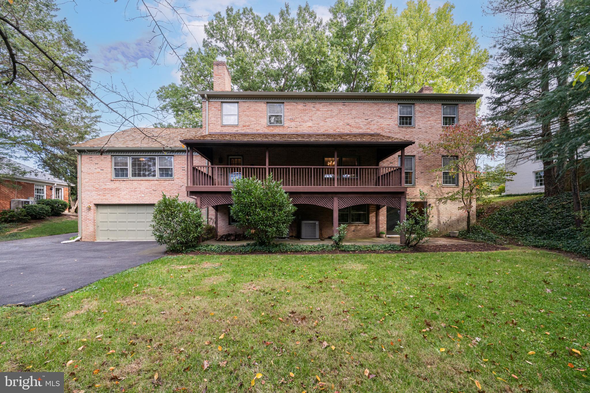 1224 PERRY WILLIAM DRIVE