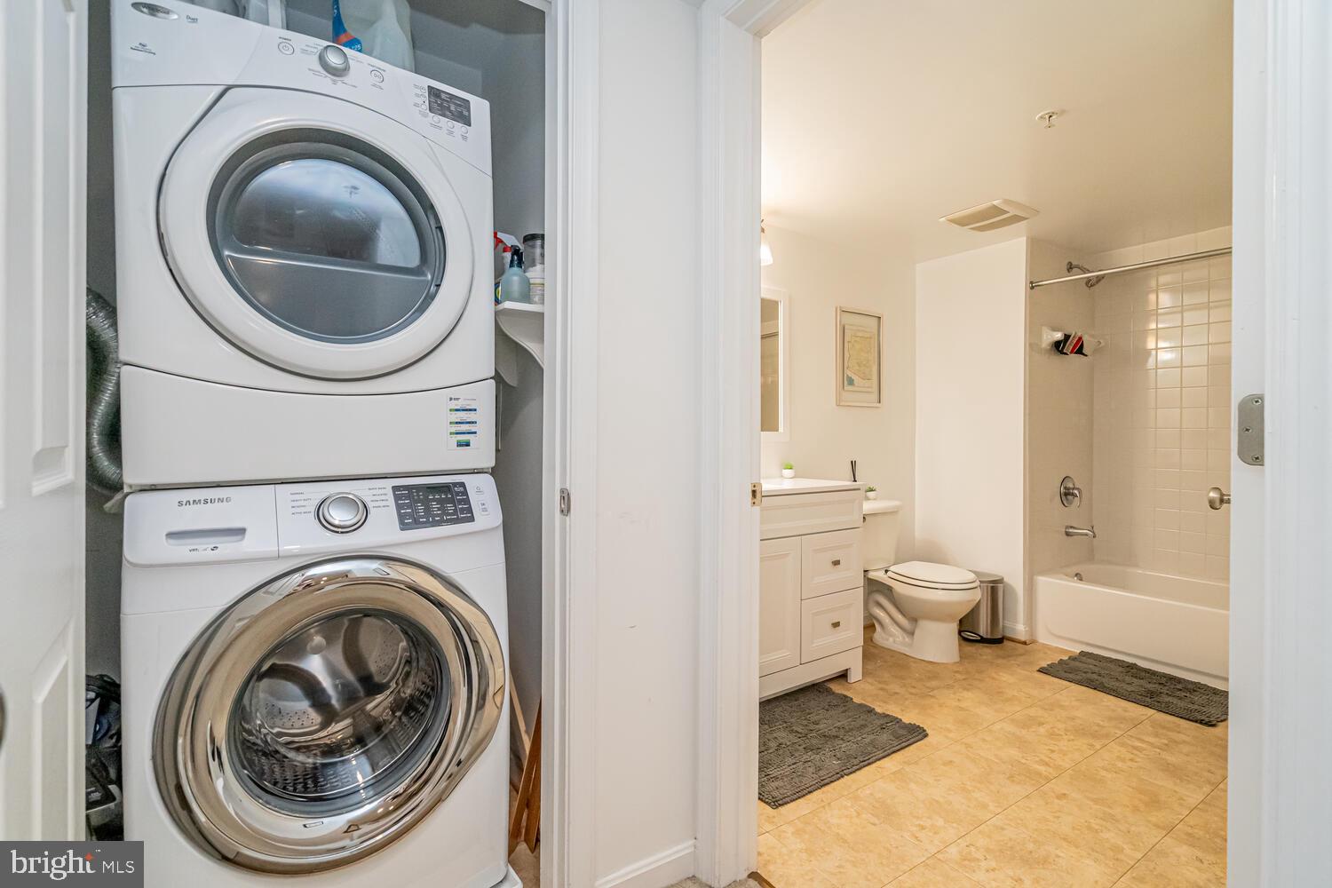 PERRY HALL - Residential